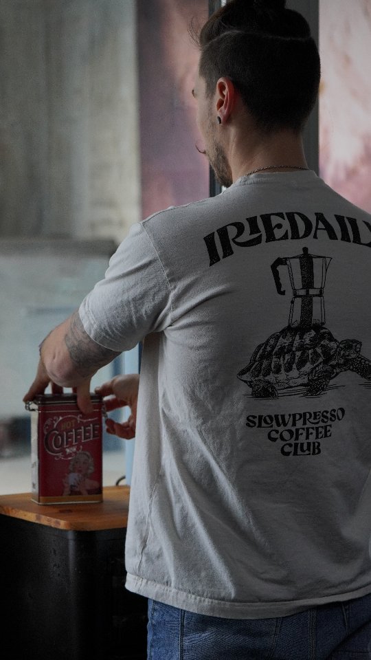 Welcome to the hood Störi 2-Rad Center in Herisau
5 Etagen alles was das Bikerherz begehrt.
Online direkt zu dir nach Hause bestellen oder besuche uns im Shop.
www.stoeri-herisau.ch