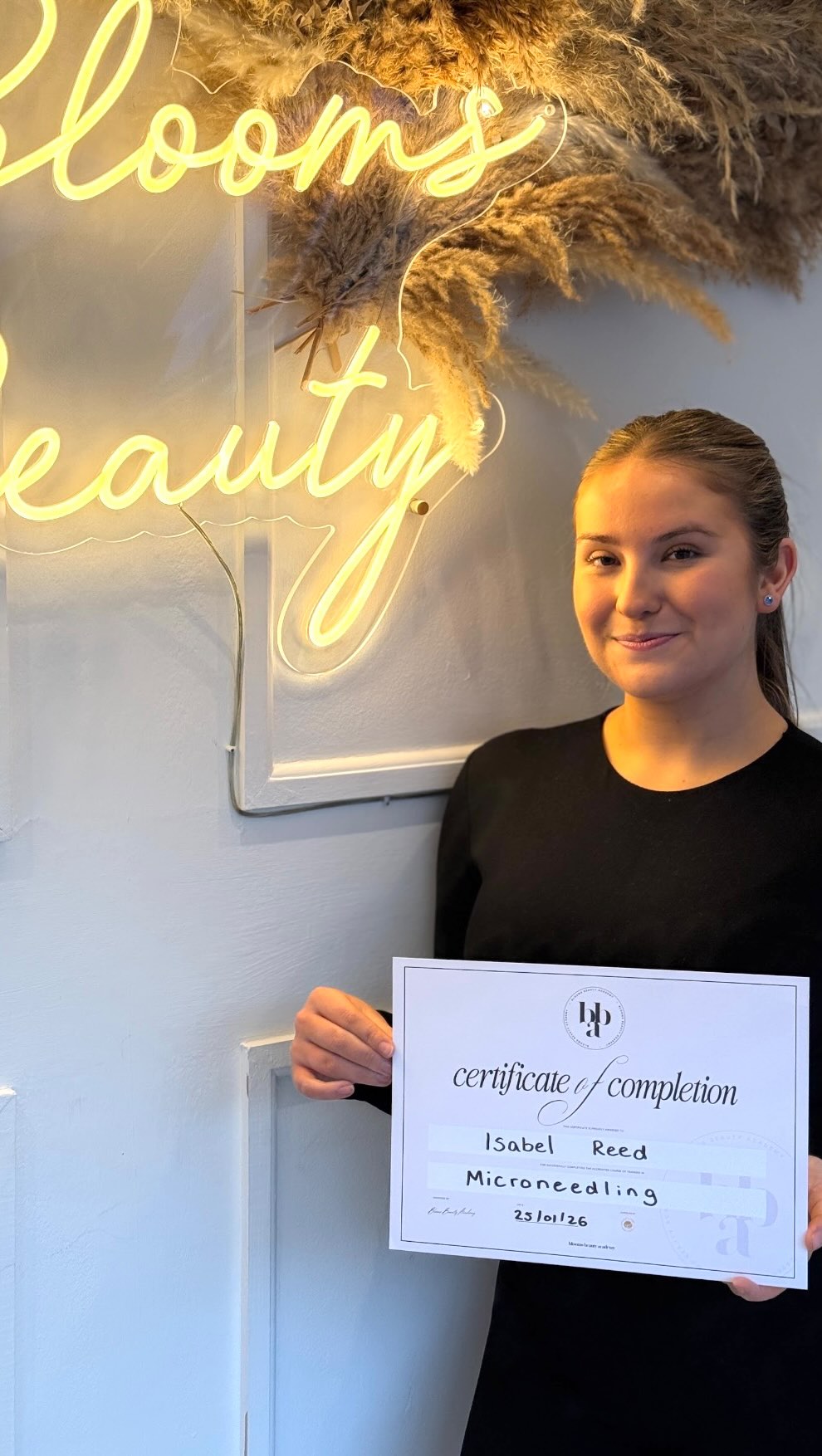 Our Skin Trio Course lets you choose 3 advanced treatments to master, including: chemical peels, dermaplaning, hydrofacial and microneedling.
You’ll learn how to perform each treatment safely and confidently, plus how to combine them into bespoke facial packages your clients will love.
Perfect for those ready to expand their services, increase income, and stand out in the industry.
To book, please visit the link in our bio 🤍
0% finance available
Limited spaces
ABT Accredited | Beginner friendly