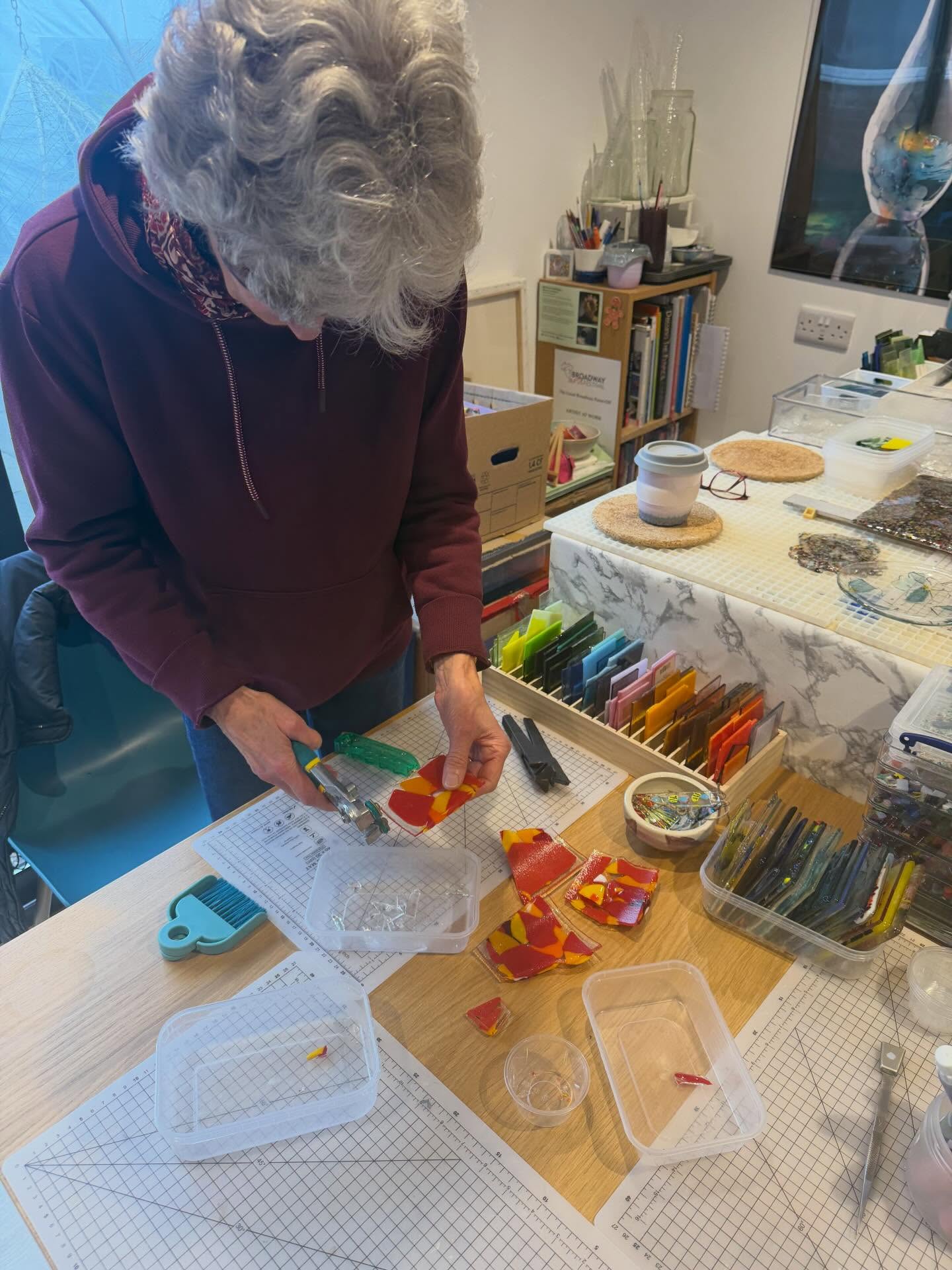 Workshops are wonderful ❤️ I really love seeing what someone makes in the studio and how they approach a project.
Workshops allow someone to explore what is possible and play with the material, from cutting glass to layering it and asking things like what if I try this, what will happen here etc!
This piece has been given a new life and is in the kiln slumping into a bowl 🥣
If you have any sentimental glass pieces that you’d like to rework then get in touch and we will see what we can do together!