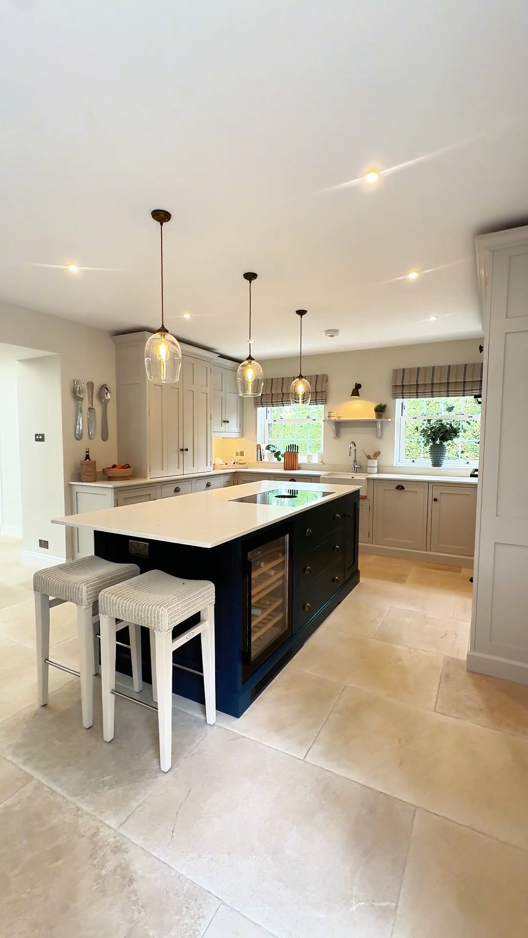 In the middle of the modern kitchen trend, a classic design like this never truly dates. It remains timeless and undeniably elegant.
What makes it special is the level of precision it demands, from proportions to joinery and finish. It’s a kitchen that takes time, skill, and careful execution, which is why its value lies not just in how it looks, but in how it’s made. #BespokeDesign #KitchenInspo #InteriorDesign #ModernLiving