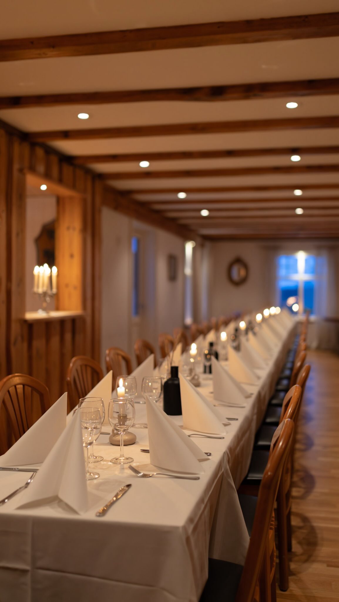 Välj Hensbacka för er nästa konferens 🙌🏻 Här kombineras fokus på dagen med gemenskap på kvällen ✨ Förfrågan gör ni online på några sekunder ➡️ www.hensbackahotell.se