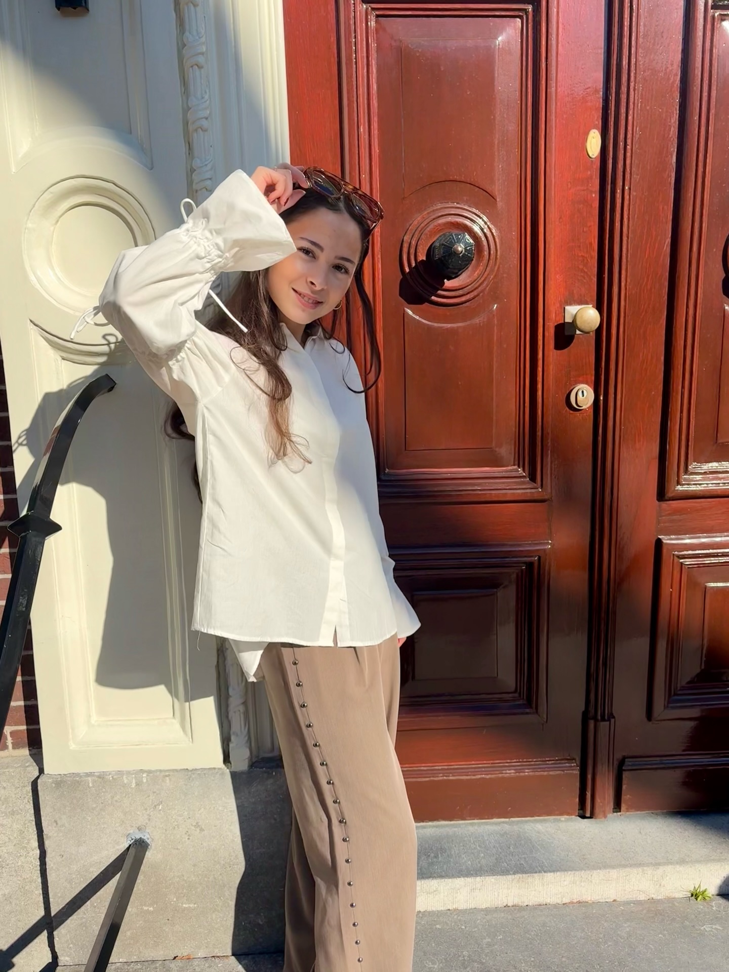 Wat hebben we hiernaar uitgekeken… zonnestralen! 🌞
Vier het mooie weer met een nieuwe zonnebril of een frisse zomerse look. Kom gezellig langs in onze boetiek en laat je inspireren. ✨