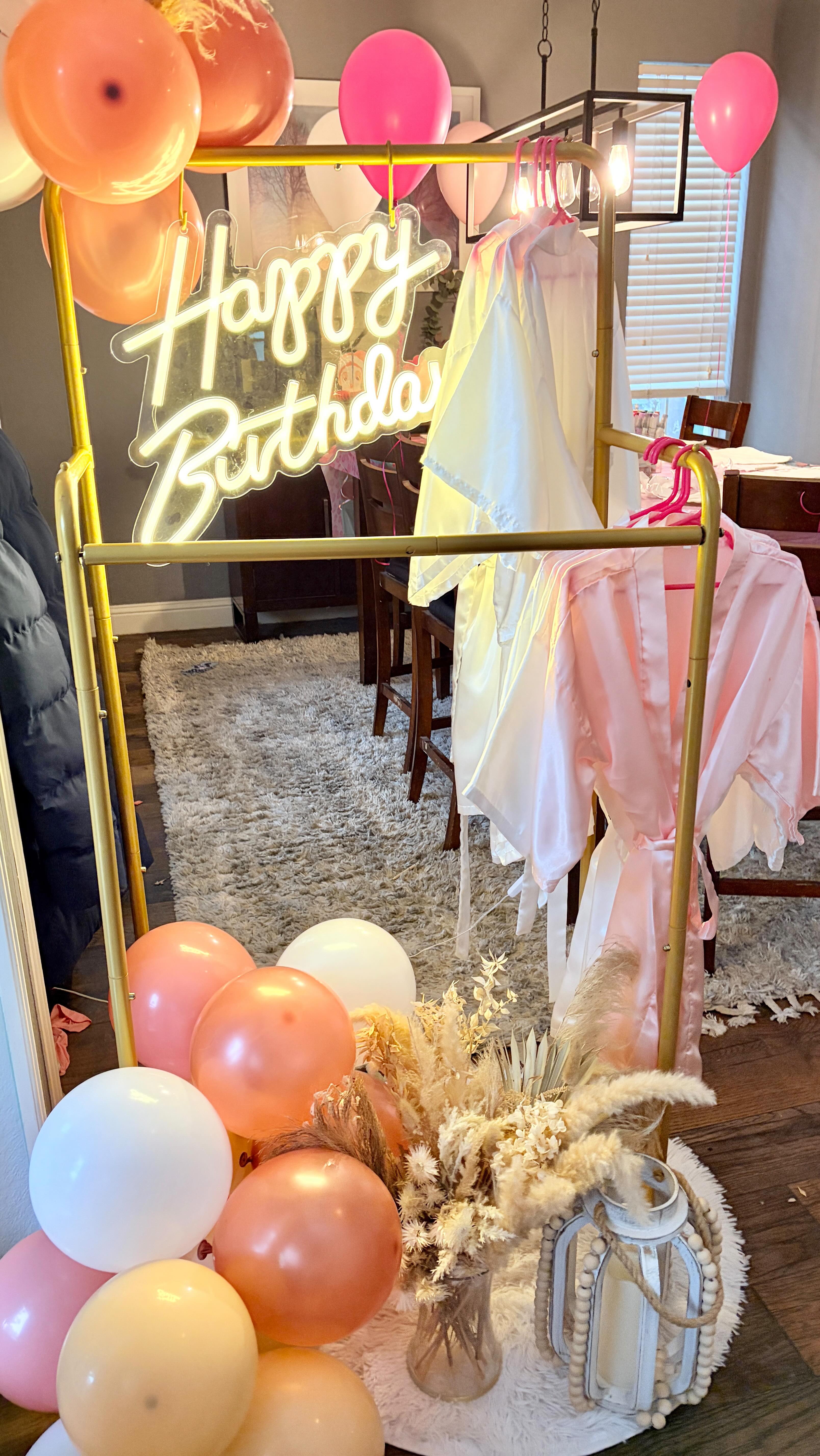 ✨Image the surprised look on your child’s face when she walks into this 🥹💅✨ contact us to book your child’s dream spa party 🎉
#drippingspringstx #roundrocktx #atx #leandertx #cedarparktx