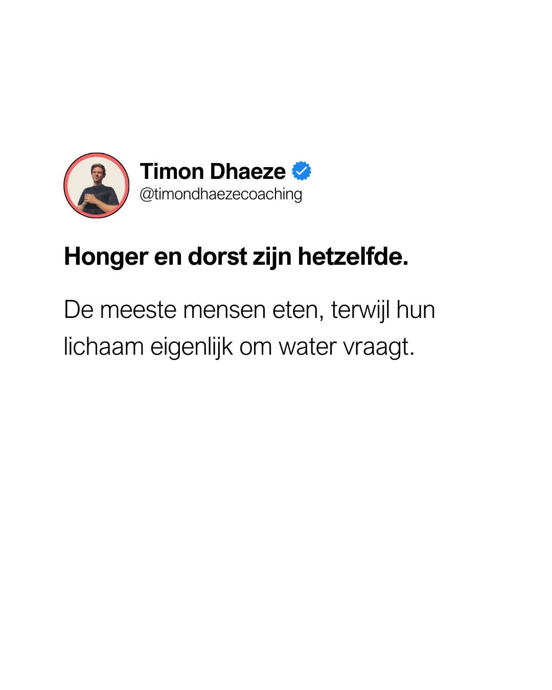 Je hebt geen honger.
Je hebt dorst.
En elke keer dat je dat verwart, saboteer je je eigen resultaat.
Wil je mijn volledige hydratatiegids met strategieën om je hierbij te helpen?
Volg me en reageer “WATER” en ik stuur deze gratis naar je toe.