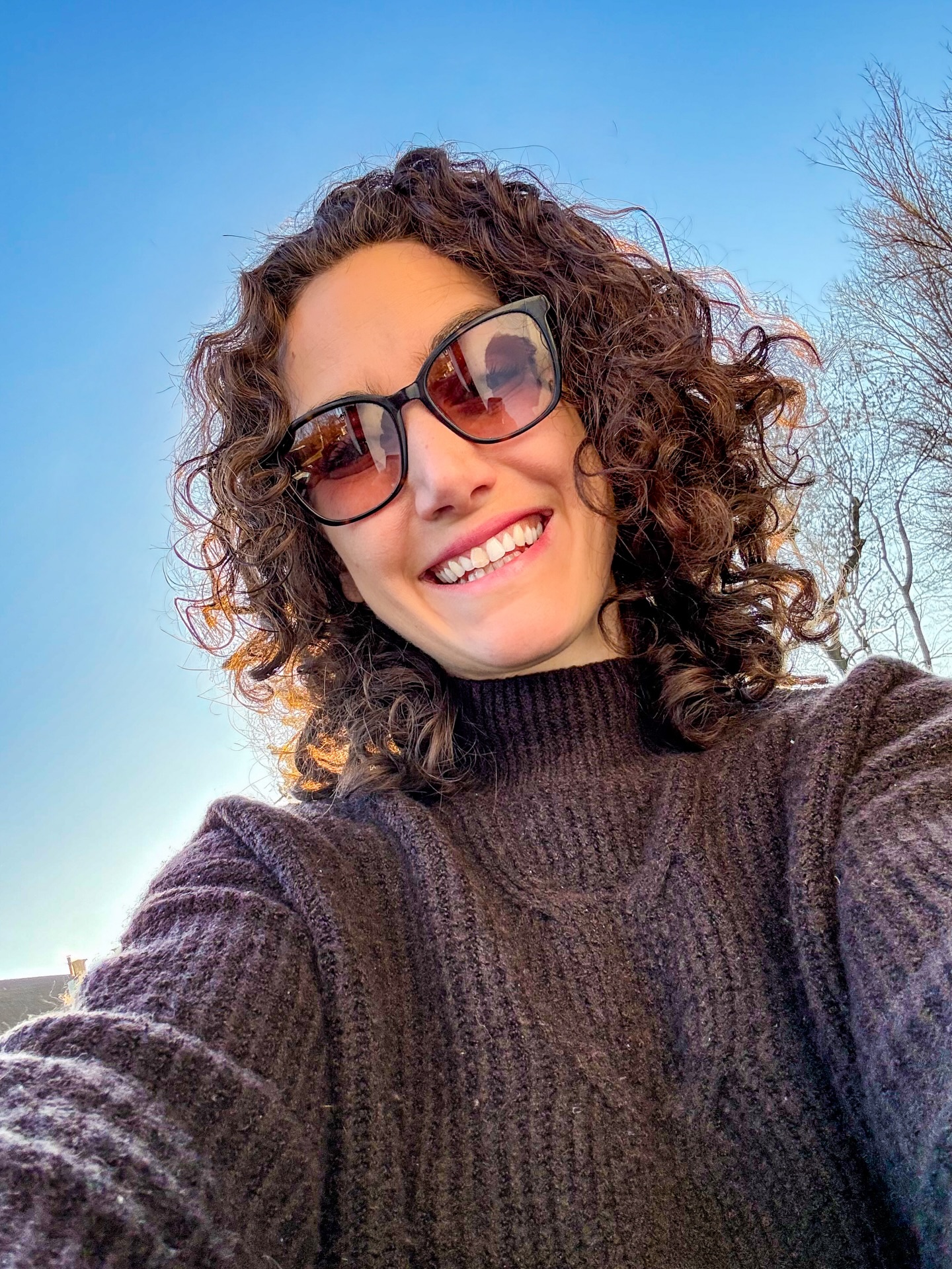 S o n n e n b r i l l e n w e t t e r 🙌 Sogar als Winter-Liebhaberin freu ich mich jetzt schon auf den Frühling. 🫶
.
.
.
.
.
#hallofrühling #happyme #blauerhimmel #herecomesthesun