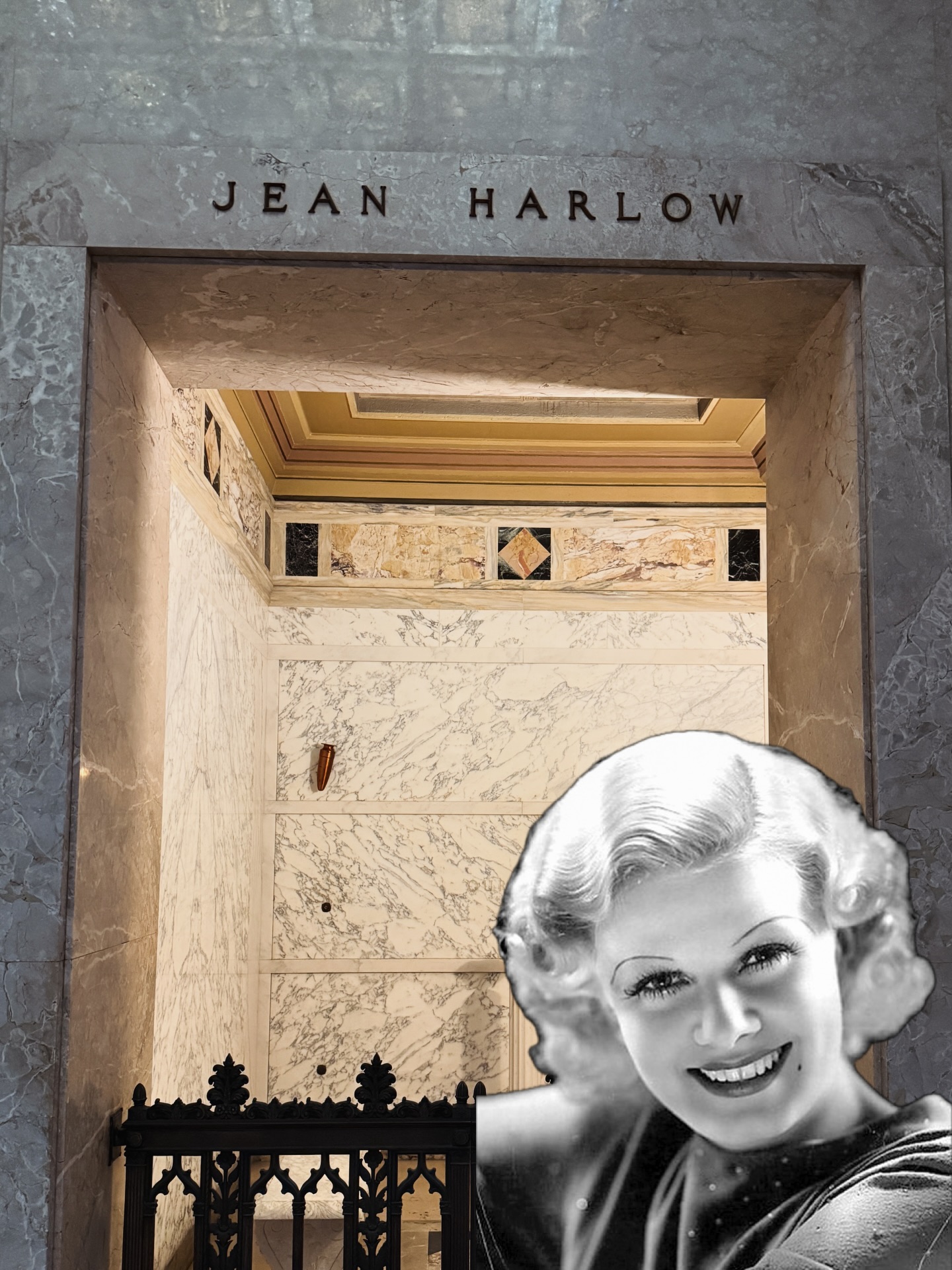 Happy Birthday to Hollywood’s original Blonde Bombshell, Jean Harlow.
She’s entombed in the Great Mausoleum at Forest Lawn Glendale.
.
#blondebombshell #hollywood #actress #grave #mausoleum