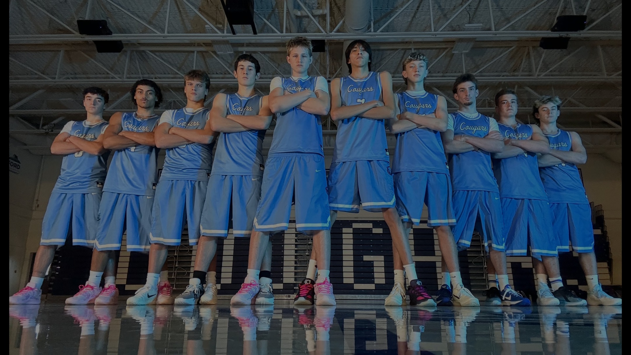 2025-2026 Cardston Cougars Men's Basketball. Good luck in the upcoming zone playoffs!
@kash_holland @bronsonleavitt @dane_hardy8 @chtownsend14 @cardstonhighschool @cardstonhighschoolathletics