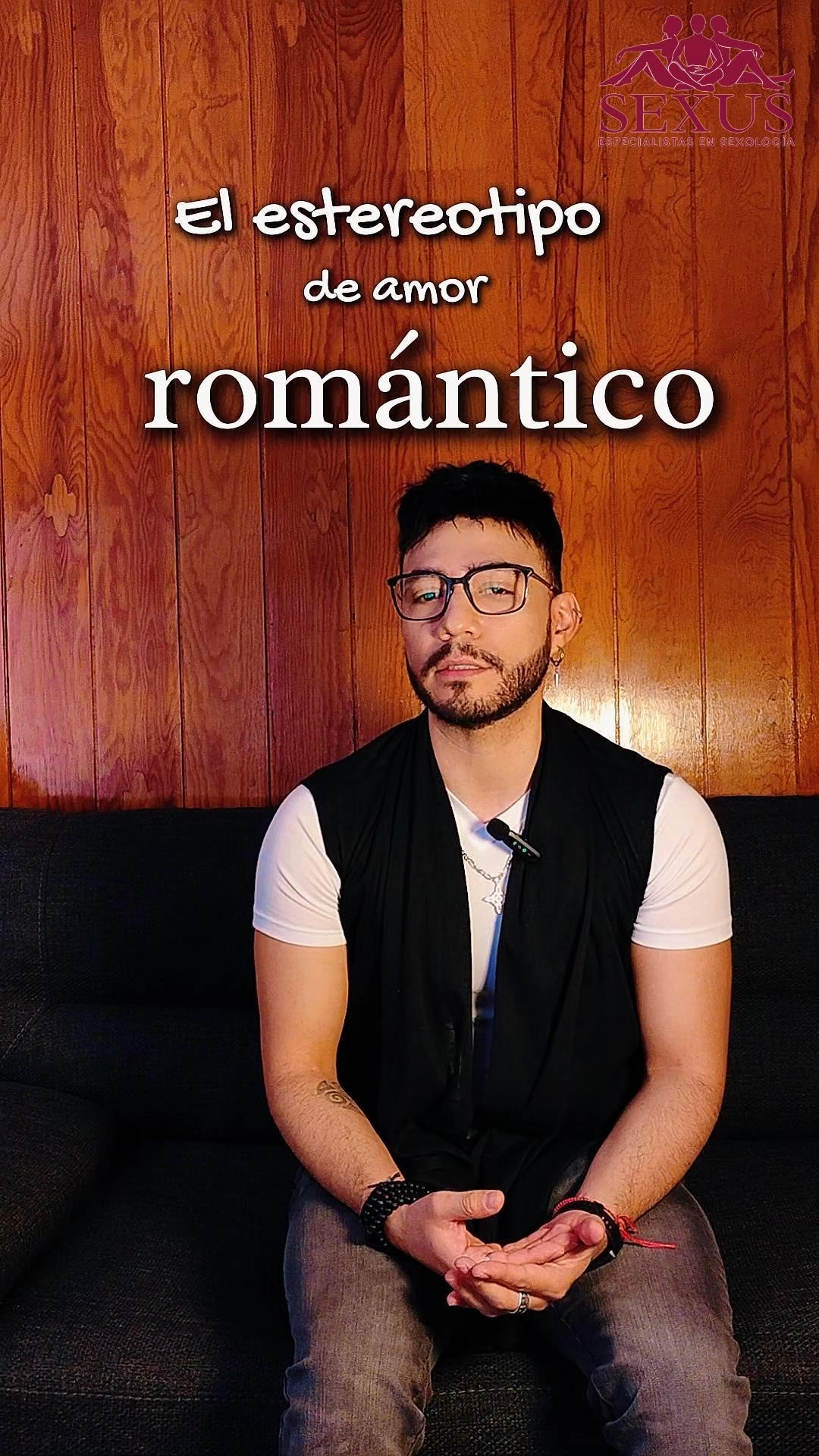 💭 El amor romántico que nos vendieron… no es la única forma de amar.
Nos enseñaron un modelo exclusivo, idealizado y poco real.
Pero los vínculos no solo se construyen desde el “amor perfecto”.
💡 Amar también es:
✔ Cuidado
✔ Deseo consciente
✔ Acuerdos claros
✔ Consentimiento
✔ Responsabilidad afectiva
Cada persona tiene la capacidad de decidir qué quiere, cómo quiere amar y qué tipo de vínculo desea construir.
🌈 El amor es diverso.
Puede ser de pareja, de amistad o cualquier forma de conexión elegida con conciencia.
Desde la sexología entendemos que no se trata de seguir un guion romántico…
Se trata de elegir vínculos más honestos, más reales y más libres.
💬 ¿Tú qué piensas del amor romántico?
Comenta “ELIJO CONSCIENTE” si crees en vínculos construidos desde acuerdos y respeto.
📲 Síguenos para más contenido sobre vínculos, consentimiento y s3xu4lid4d consciente.