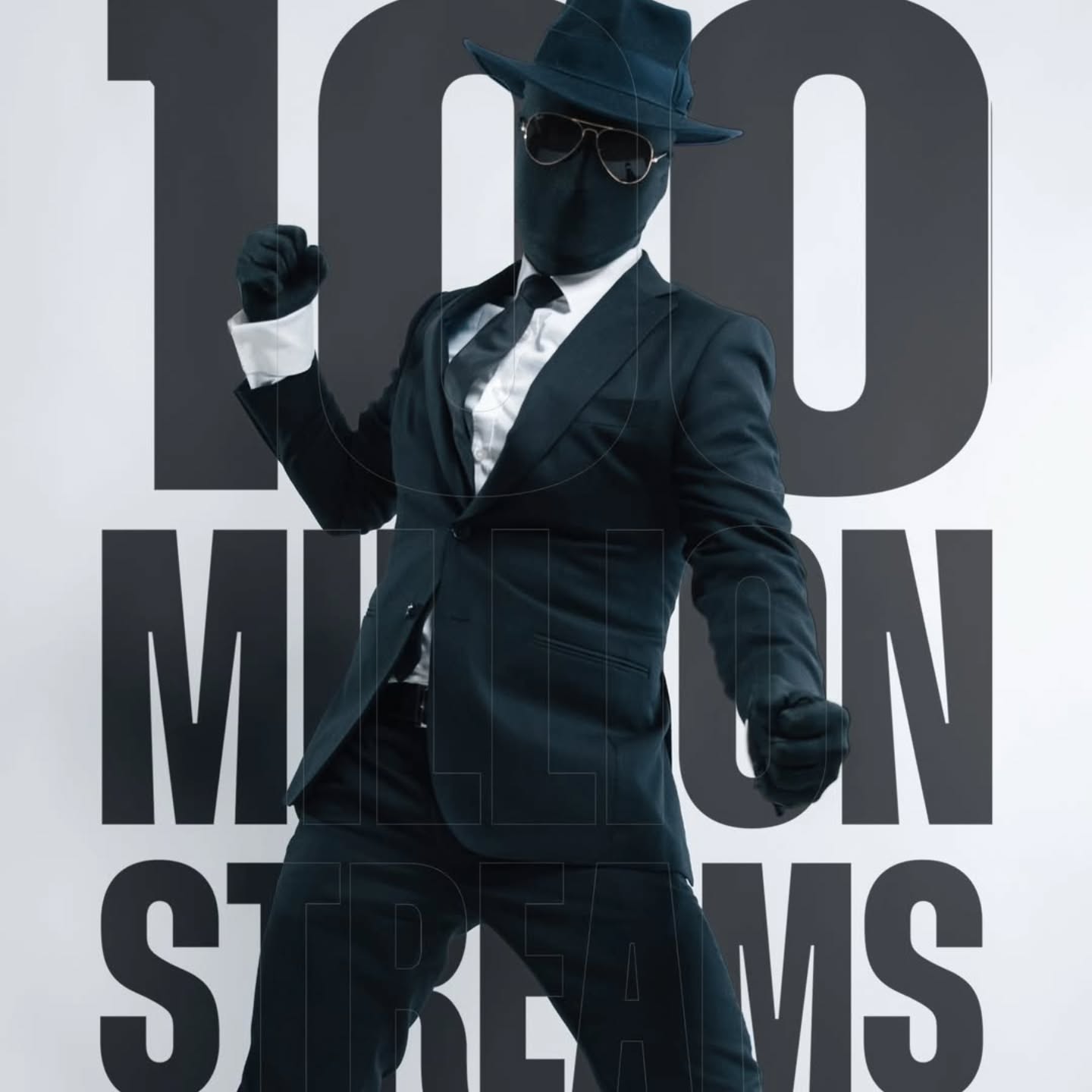 I love this photo, I love this background. Thank you @silentbeatrecords for the incredible number of 100M streams!!
.
#100MillionStreams #neoclassical #contemporarypiano #classicalmusic #piano @beatdealer.mgmt @beatdealermedia