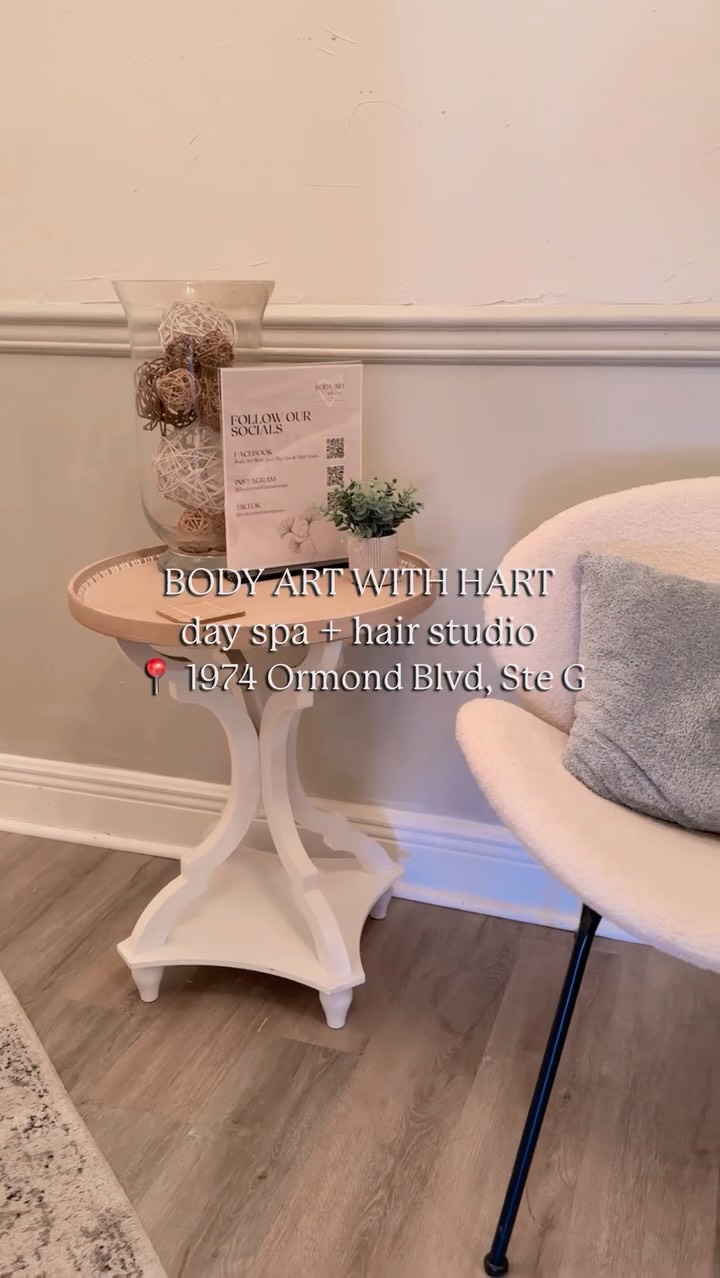 You don't need one thing fixed. You need your whole system restored.
That's why we built a space where you can get everything: hair, skin, nails, massage, lashes, boutique, without running all over town or waiting weeks between appointments.
This is self-care that actually fits your life.
🌿 NEW: Expanded services + boutique offerings
💆♀️ RIGHT NOW: $175 for Swedish massage + deep cleansing facial (save when you book both)
Visit our website to explore what's new, or give us a call for same day appointments.
📲 985-764-9741
📍 Destrehan | Link in bio