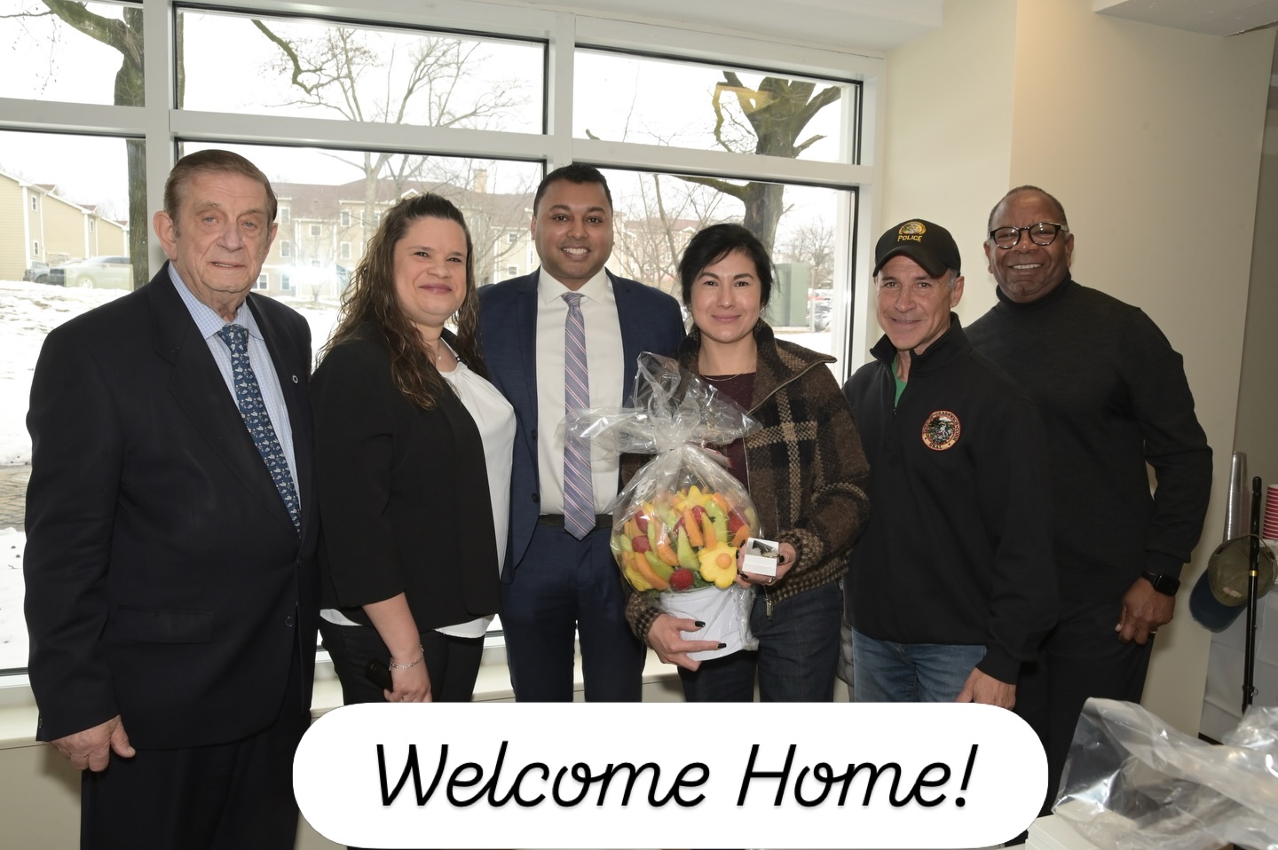 “This is going to change our lives.”
Six families received keys to newly renovated homes at Armstrong Court this weekend.
Beautiful new homes. Safe. Affordable. Full of possibility.
As Chairman Sam Romeo said, “Today we welcome these residents into our family.”
When people hear “Greenwich,” they often think of wealth, but the real wealth is investing in our neighbors.
Strong communities make room for everyone.
Welcome home. 🤍
#GreenwichCT #HousingMatters #Community #WelcomeHome #chickahominy
📸 @bobcapazzophoto
Sam Romeo, Lisandra Amezquita, Dan Persaud, New Greenwich Communities Resident Jacqueline Bull, Fred Camillo, Anthony Johnson