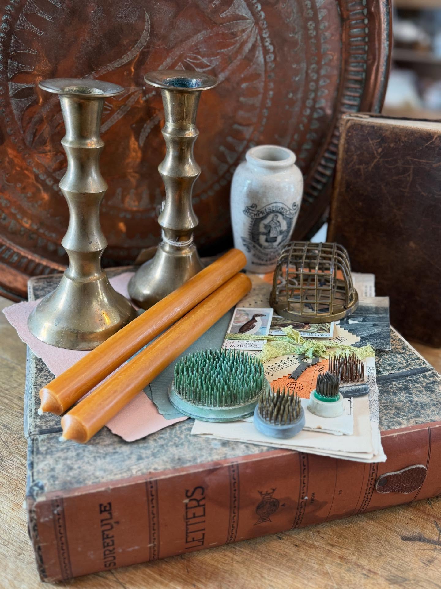 A small collection of Antique Flower Frogs arrived today…. We also have some fun Antique Paper Packs, a selection of hand made paper …. Both great for Art & Journaling projects.
Our new website is also coming very soon…. So you will now be able to buy our Goods online and ship our “pretty wrapped packages” right to your door.
#antique #antiquehome #vintage #vintagestyle #vintageephemera