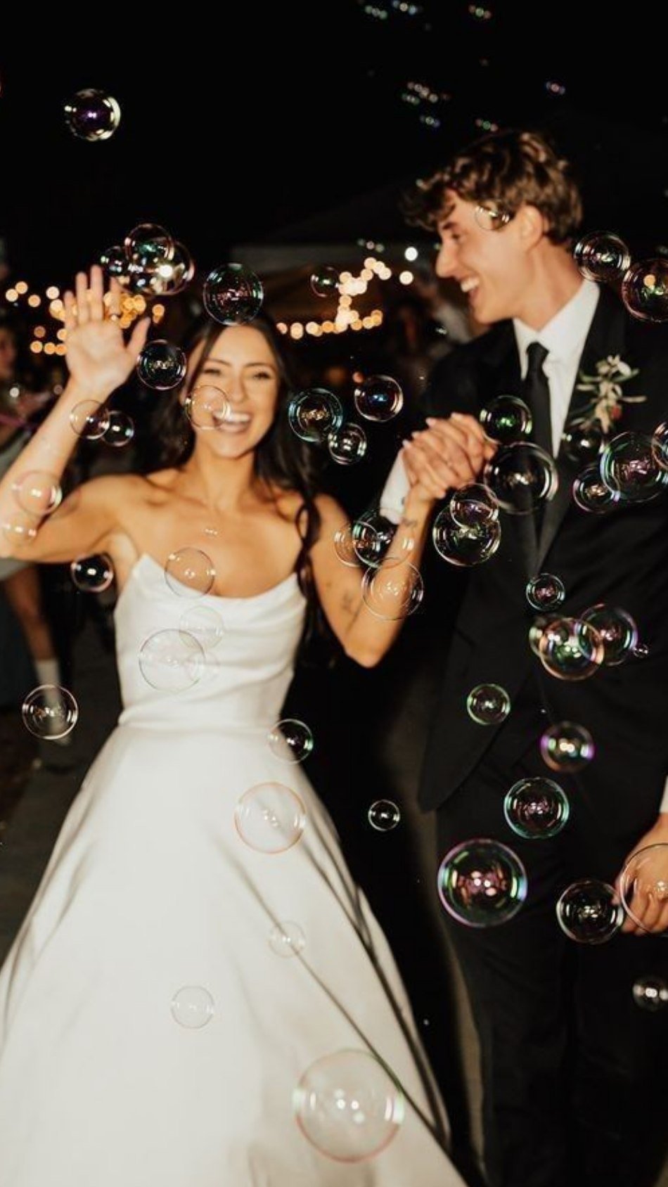 Sparklers get all the attention… but they’re definitely not your only wedding exit option ✨
There are so many creative ways to create that “just married” moment depending on the vibe you want and what your venue allows.
Rose petals and dried florals feel light and dreamy.
Rice gives that classic, celebratory energy.
Ribbon wands and bubbles add movement and interaction that feels fun and effortless. Confetti brings the bold, party-style finish.
The best exit isn’t the trendiest one, it’s the one that matches your energy! Having trouble deciding? 👇🏻
Now booking 2026 & 2027 weddings in Houston + Southeast Texas
Inquire at www.lotvevents.com