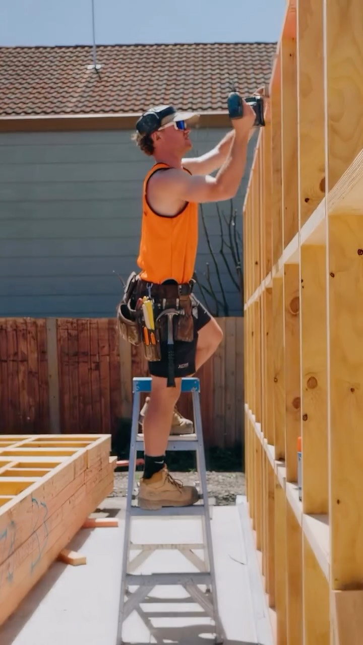 New site = fresh Hebel & frames combo - lads love a day in the sun ☀️ Vogel street well underway #jc #builders #christchurch #jcconstruction #nzbuilders