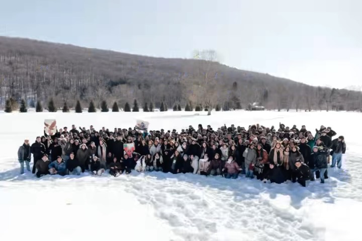 Snippets from this past weekend at the North East Winter Retreat…….freezing weather 🥶, warm memories 🎞️, and faith set on fire 🔥🔥
See you there next year 😉
#college #church