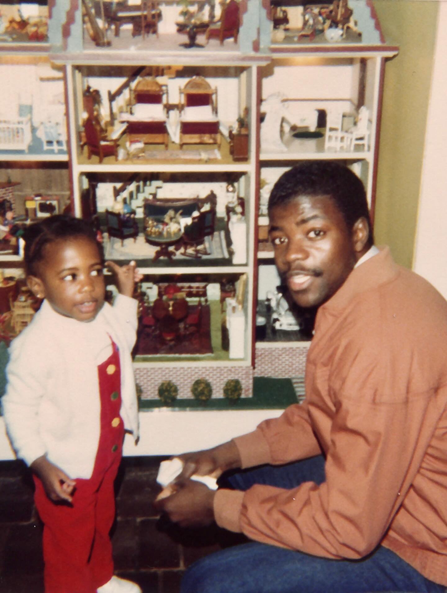 February 16 was my father’s first heavenly birthday.🤍🕊️
For the sake of my three sons, I don’t know how I found the strength to get out of the bed. But as my mother says, we thank God for Jesus.🙏🏾
I wasn’t raised as a daddy’s little girl. My father believed in tough love because he knew the world wouldn’t care about his little Black girl’s tears. He prepared me.
In the end after forty-some-odd years from his hospital bed he saw that in me fierce emotion and rock-steady strength could live in the same body.✨
He was at peace with this.
And so was I.
#GriefAndGrace
#dionnejoynerweems