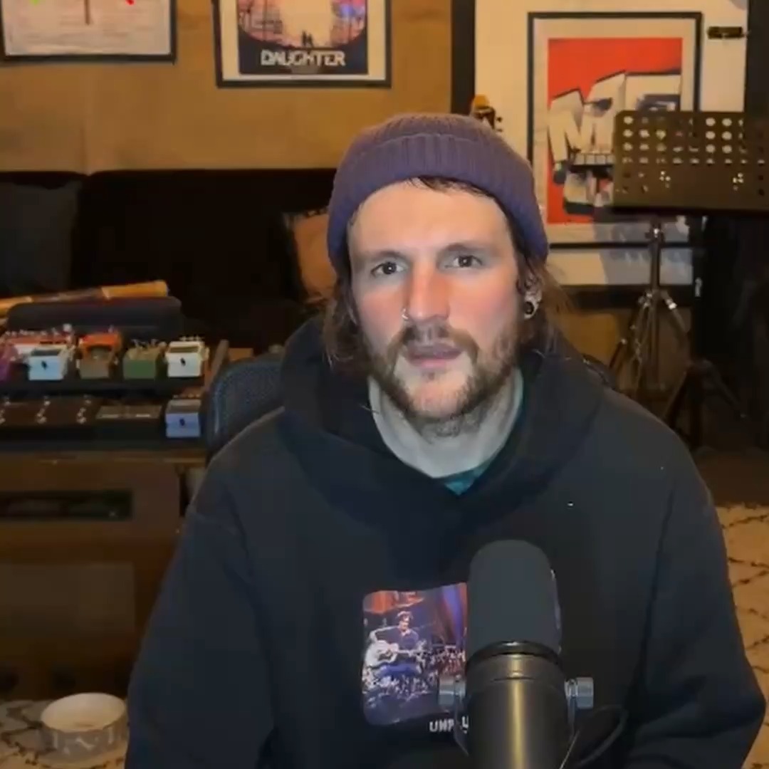 DRUM ROOM MIXING PT1.
I’m on an endless quest to make snares louder and bigger sounding in the room mics. I’ve got a few tricks up my sleeve. This is a 3 part video so I can hit the algorithm with sub 2 minute reels but I’ve broken it into parts that make sense.
Part 1: I talk about my actual room mics and how 2 rather average sounding pairs work together to sound like 1 pretty good pair!! Part 2 tomorrow!
Absolutely wicked drum groove by Jonny of the band @weareglass_band
#musicproducer #mixengineer #recordingstudio #mixingtips