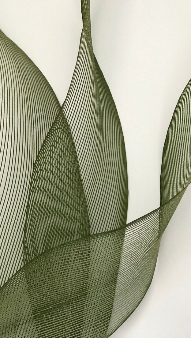 In 2026, health isn’t about doing more.
It’s about removing what keeps the body in protection.
Gut issues, hormonal symptoms, fatigue and weight resistance
don’t improve in chaos.
They improve when the nervous system feels safe enough to change.
This is the foundation we’re building on. What others aren’t you bringing into 2026 👇
If this resonates, HEAL to book a free Root Cause Clarity Call 🤍