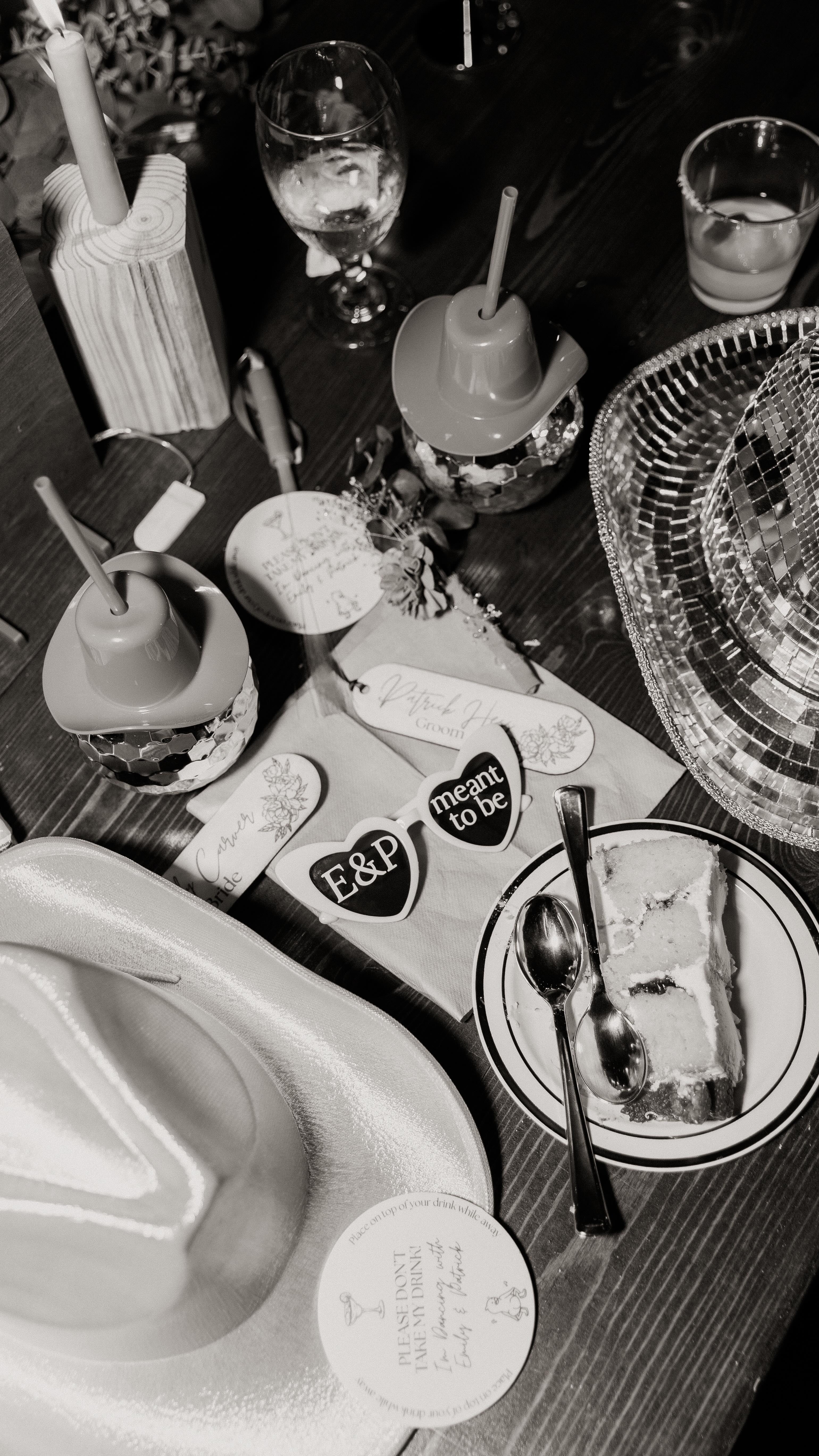 Book Platinum DJ KC for your next event✨ And you won’t be disappointed! Our DJs are not only great at mixing and keeping your dance floor going, but they are there to ensure everything goes perfectly for the entire reception!
-
#weddingdj #weddingentertainment #dj #wedding #weddingreception