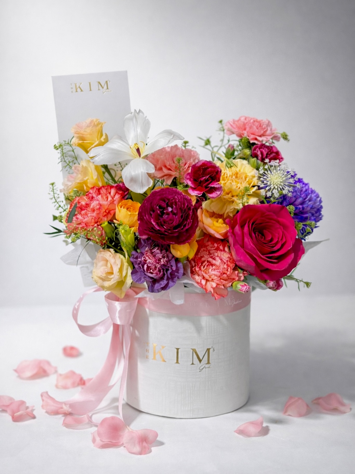 An angel named Angeline deserves a garden full of colors ❤️
-available at-
www.thekimsgardenia.com
Discover how flowers can tell your story ✨
📍 Medan | WhatsApp +62 853-8387-6801
💌 thekimsgardenia@gmail.com
🌎 www.thekimsgardenia.com