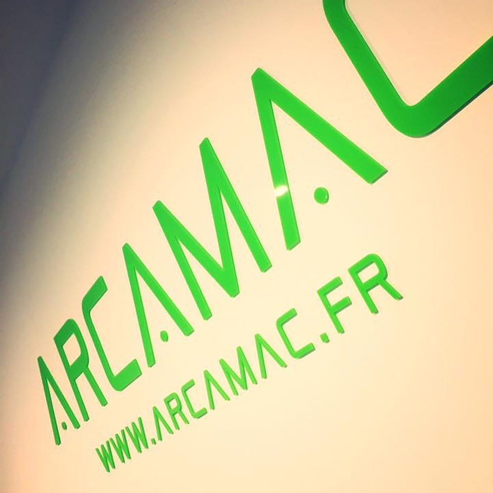 Pose de l’Enseigne à l’agence, réalisée en PVC, laqué et découpes 3D 😍🤩
#imprimeur #imprimeuralsace #agencedecommunication #creationfrancaise #creationenseigne #entreprisefrancaise #alsace