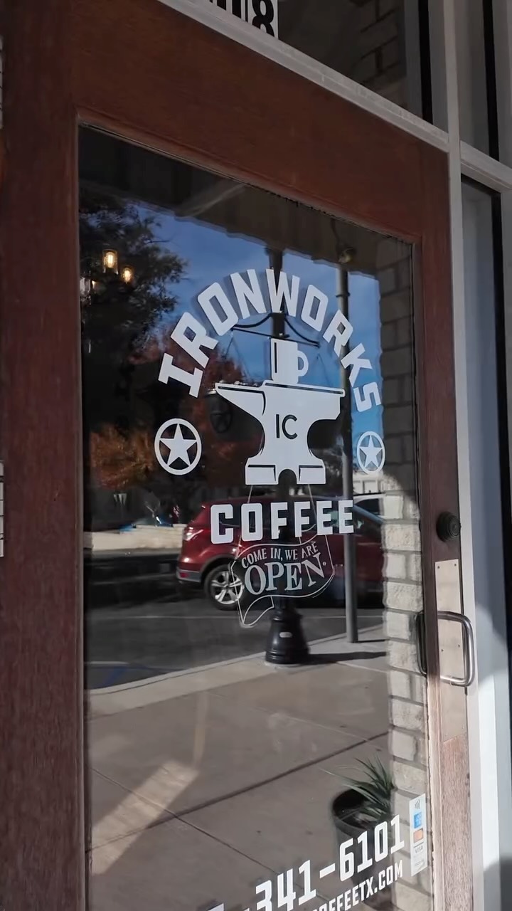 There’s just something about downtown mornings..
The sun hitting the square.
The hum of conversation.
The smell of fresh Anvil blend in the air.
Ironworks isn’t just coffee.. it’s where Bible studies meet, businesses are built, and friendships grow.
If you’ve got “your table,” we know exactly which one it is. 🤍