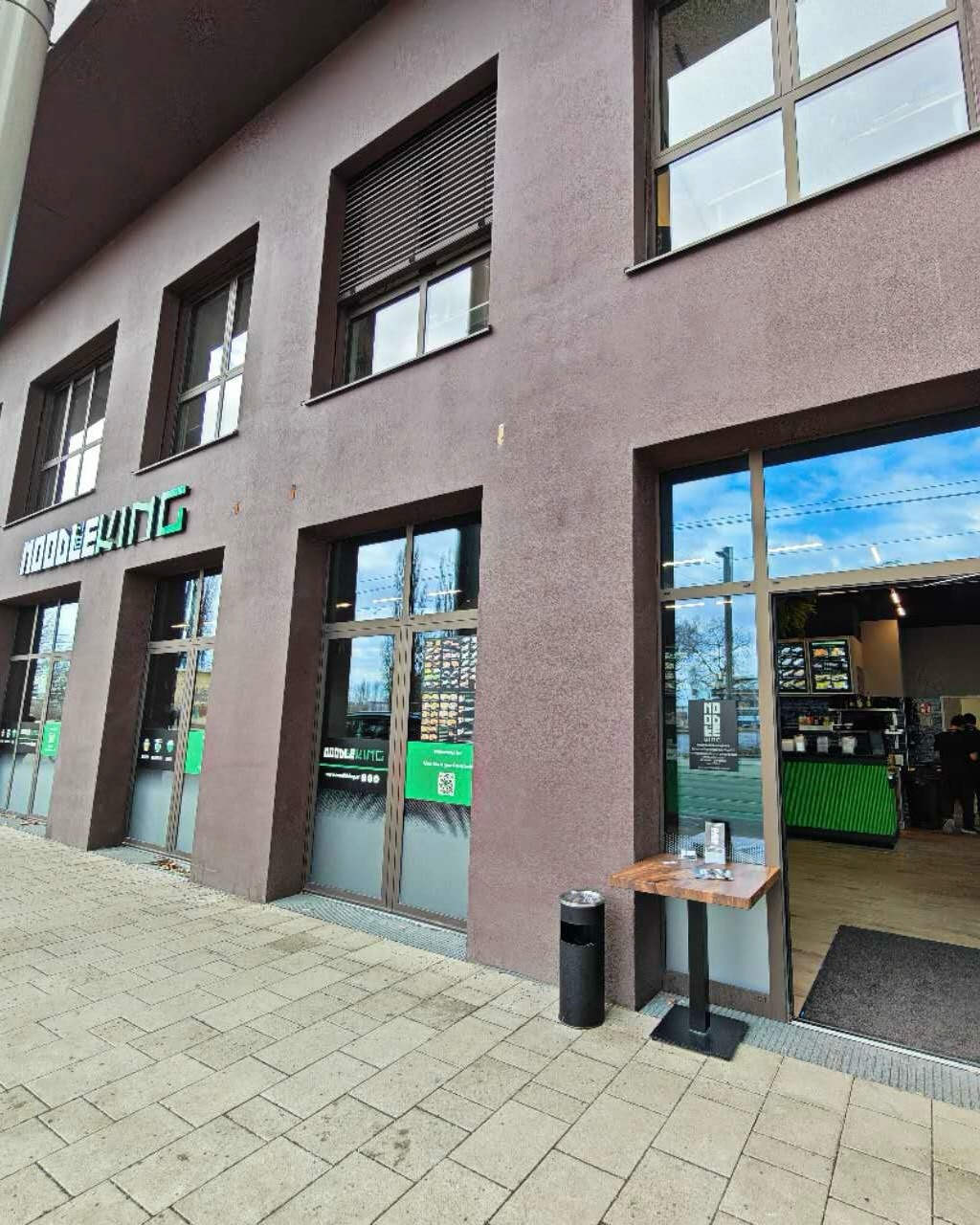 Hallo Graz 🤩👋
Noodle King ist jetzt neu in Reininghaus! Kommt vorbei, bringt Hunger mit – wir kümmern uns um den Rest. 🥢
#neueröffnung #graz #reininghaus #noodleking