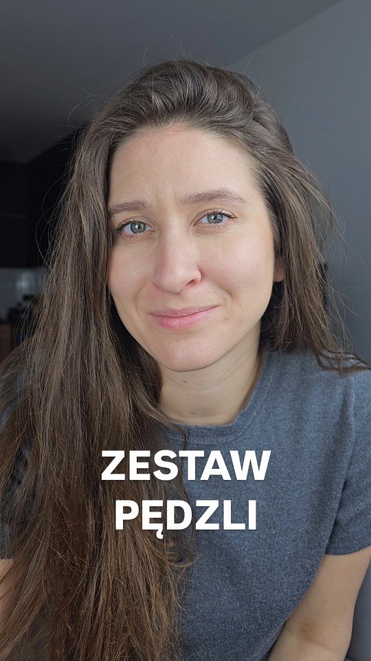 Zrobiłam eksperyment, BOLAŁO 🫣
Przez 1 błąd, większość moich pędzli wyrzuciłam do kosza na śmieci. Ta sytuacja, stała się okazją do sprawdzenia:
➡️ Co kupi artysta "na start", który ma 10 lat doświadczenia?
Ostatecznie zapłaciłam mniej niż 300 zł za zestaw, który spełnienia moje oczekiwania.
Zostaw komentarz „pędzle", a dowiesz się co się stało oraz co kupilam by uratować sytuację.
#pędzle #malowanietwarzy #malowanieciała #problem