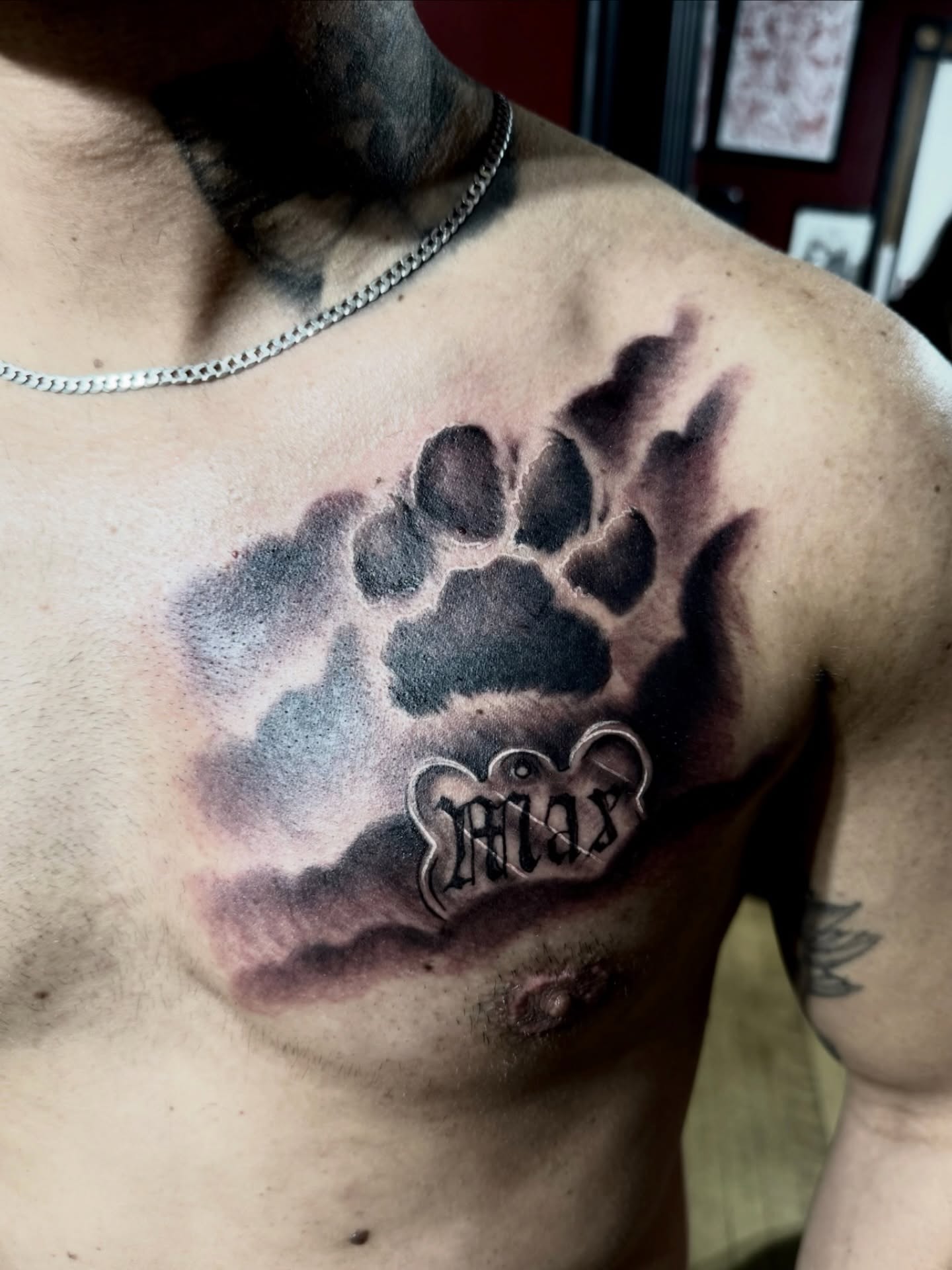 A spectacular memorial piece dedicated to the clients dog, skillfully done by @dfd.james.tattoos
.
Book via link in bio
.
.
.
.
.
.
.
.
.
#blackandgreytattoo #memorialtattoo #dogtattoo #tattoo #ellsworthmaine