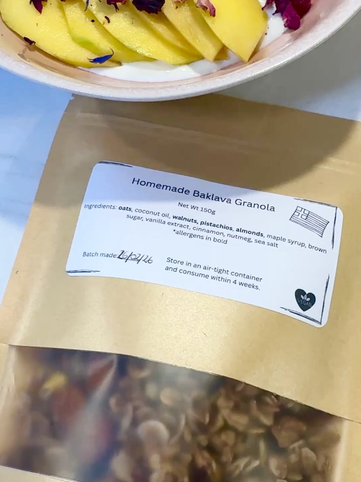 Kalimera - Good Morning ☀️
The smell of fresh Granola is filling my kitchen right now, what better start to this day!
All packaged and ready for this weekend.
Available at YIAYIAS 💙