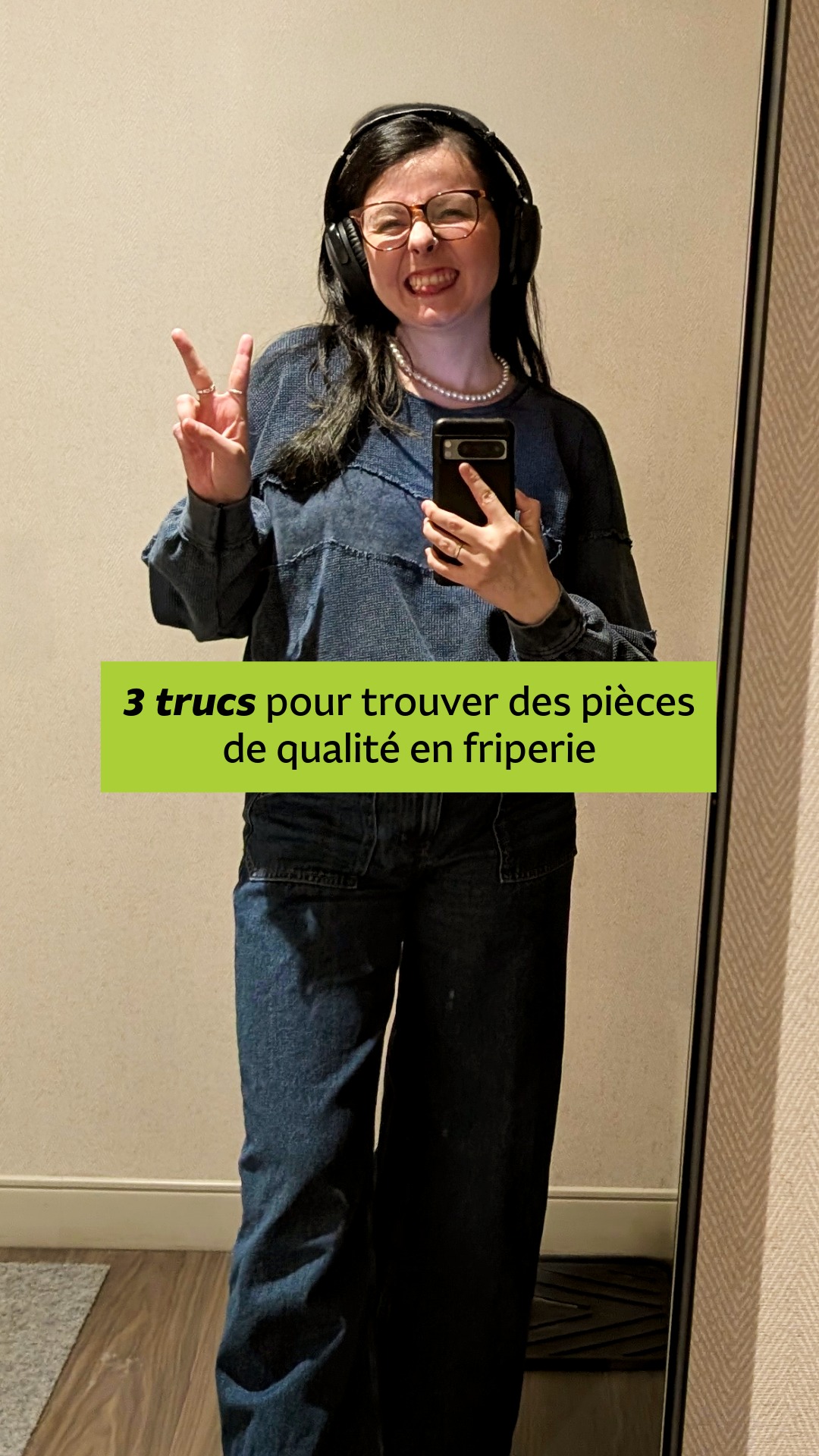 Comment reconnaître une pièce de qualité en friperie 👀
Quand je fouille dans une friperie, il y a 3 choses que je regarde presque automatiquement :
💡 La marque — certaines tiennent vraiment mieux dans le temps.
🧵 Les détails — coutures solides, belles finitions, petits signes de qualité.
⏳ Le test du temps — est-ce que ce vêtement va encore être beau dans quelques années ?
Parce qu’une bonne trouvaille en friperie, ce n’est pas juste une pièce cute…
c’est une pièce qui va durer ✨♻️