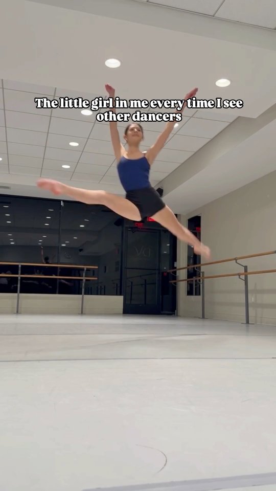 There’s something about watching a ballerina move that awakens something timeless — the memory of first ballet shoes, first recital nerves, first proud bow 🩰
Dance has a way of connecting generations through movement, discipline, and joy.
At Dance Academy of Virginia, we see that spark every day — in beginner ballet classes, youth dance training, and advanced programs in McLean and Del Ray. That love for dance never really leaves us.
If your dancer is ready to begin (or continue) her journey, DAV would love to welcome you ✨💞
💬 What’s your earliest dance memory?