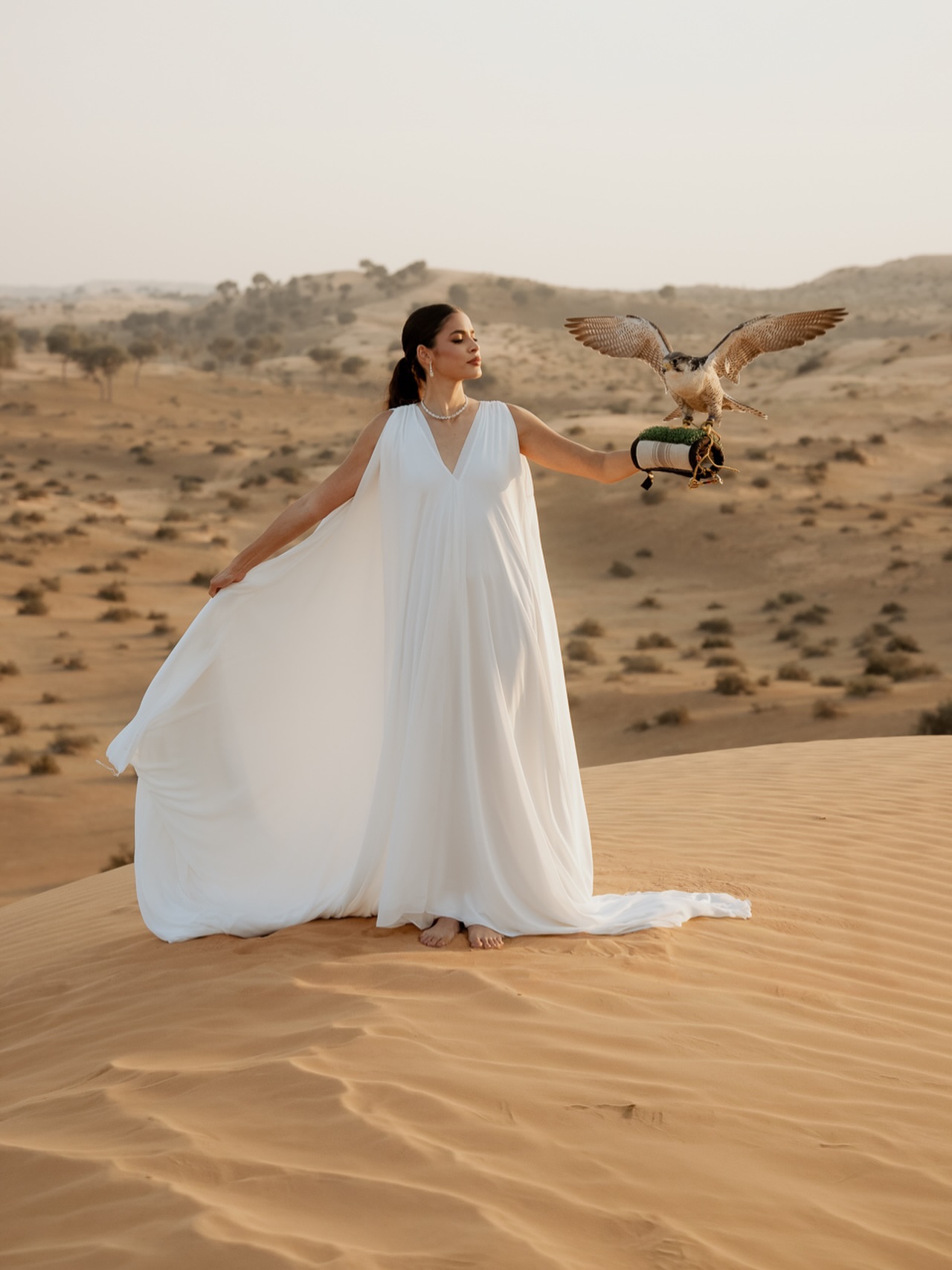 Such an inspiring photoshoot ✨
Even though I was completely exhausted by the end, I honestly didn’t want it to be over and could go on for hours.
The incredible team:
Organizer: @black.flamingo.legends
Creative director: @martina.h.photography
Planning & coordination: @mmbridalhouse
Venue: @ritzcarltonalwadidesert
Dresses: @schape.design
On site fashion stylist: @margh3ma
Jewelry: @spitaleri.jewellers
Makeup: @axellemissland
Hair: @keyuryd
Model: @yaycerbello