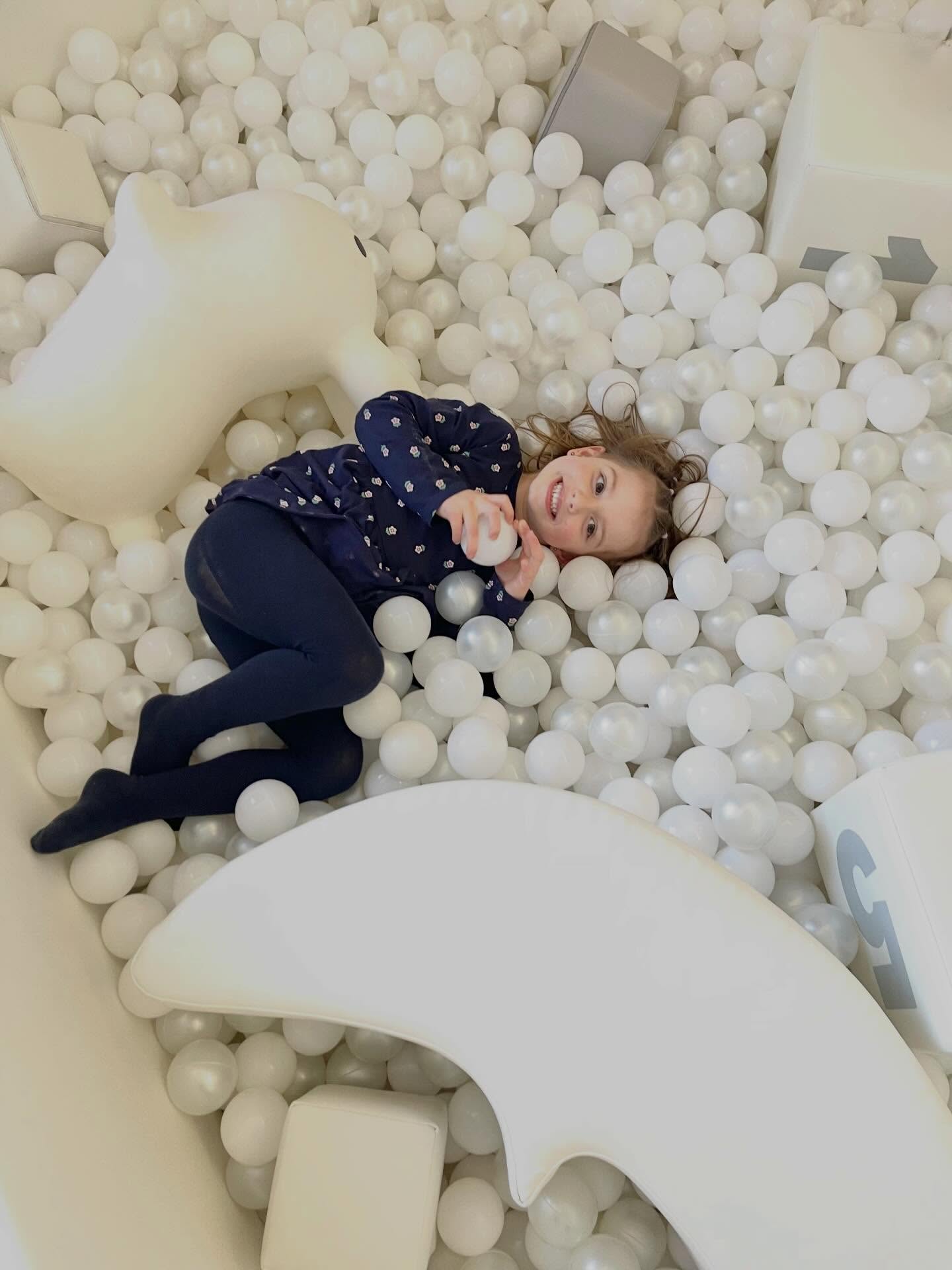 Little moments of joy in our Mega Ballpit 🤍
Where playtime becomes magical✨
📍 Servicing Melbourne & Victoria wide
🌼 www.sunnyplayevents.com.au
🌼 Customisable Packages