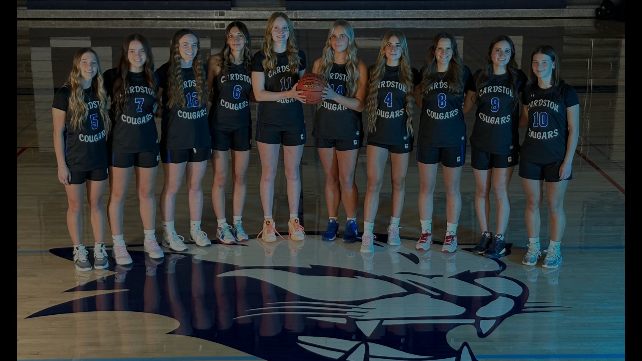 2025-2026 Cardston Cougar Women's Basketball. Good Luck in the upcoming Zone tournament!
@peyton_michelle11 @myka.card @lilah.kormos @cardstonhighschool @cardstonhighschoolathletics