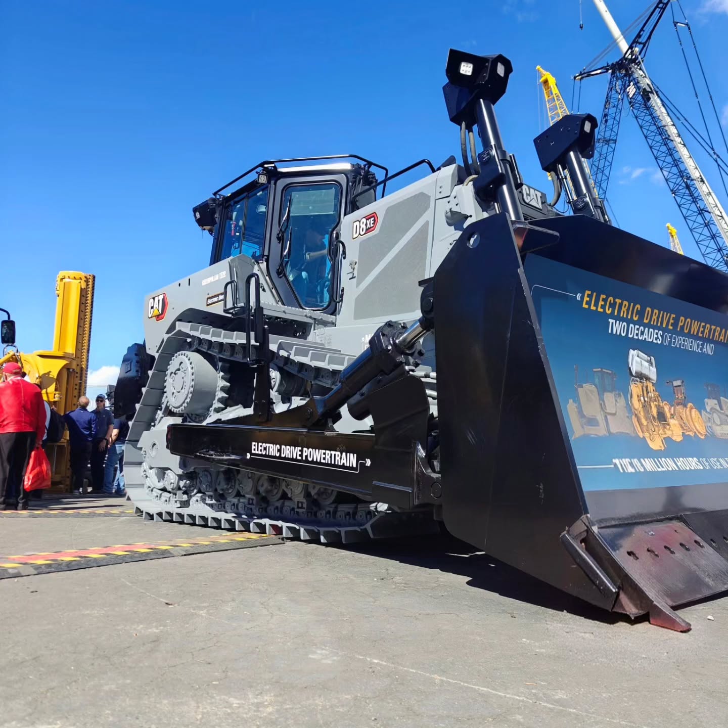 Two days at CONEXPO.
62,000 steps later and still not enough time to see it all. Unreal machines and innovation everywhere.
#conexpo #heavyequipment #construction #bluecollar #dozer