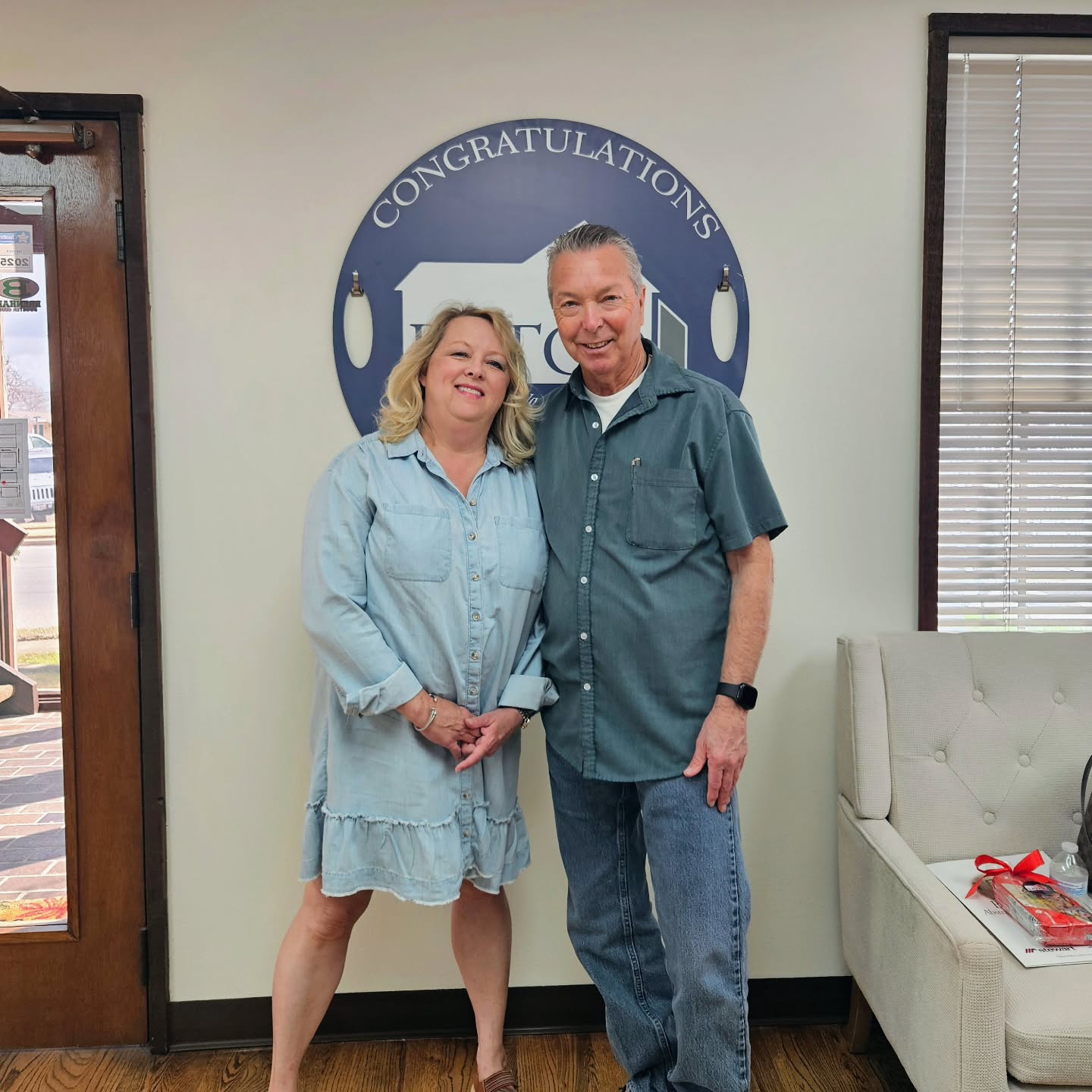 We had the pleasure of a smooth and fast closing today. Thank you to everyone involved for making the process seamless. Congratulations to the seller, and thank you for trusting us to be part of your transaction. Wishing you all the best in your next chapter 🏡✨
#brenhamabstractandtitle
#ClosingSuccess #ClosingDay