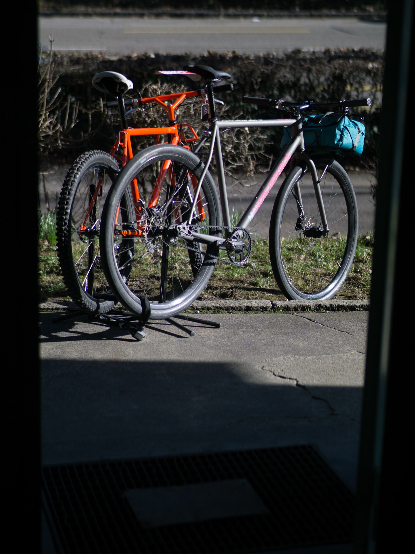 Old school soul, new school build. One for the vibes, one for the flow…🏄♂️🤙