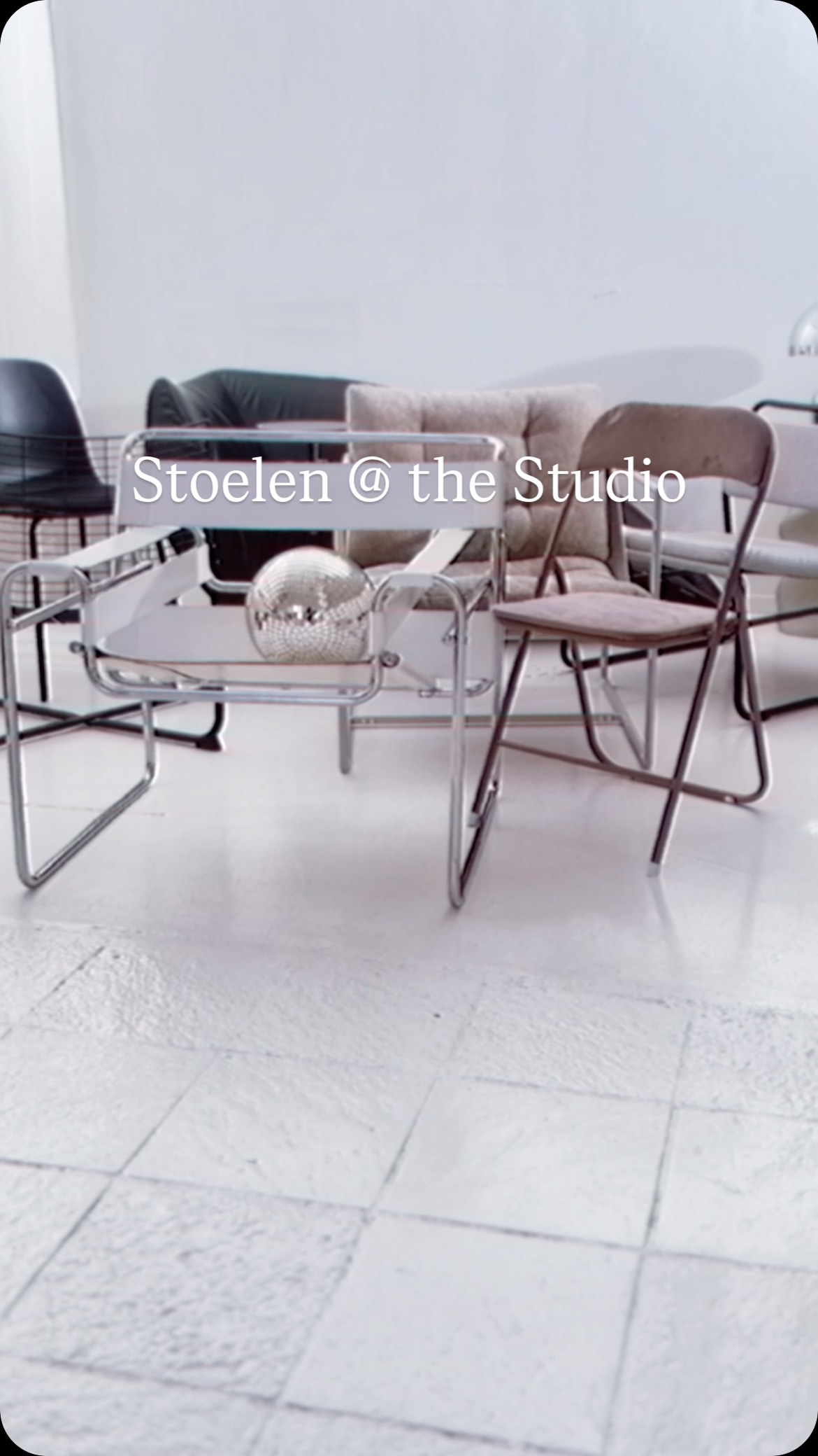 De stoelen in de studio ๐ซถ
