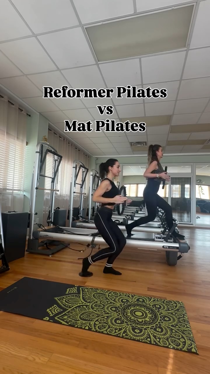 Team Mat or Team Reformer? 👀
I say… both. Always both. 🔥
👇 Be honest — which one humbles you more?
…
#pilatesreformer #pilatesmat #pilateswithprops #pilatesstudio #pilatesgirls