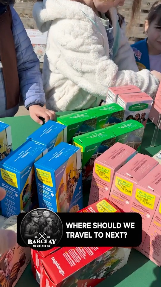 Stopped by Chuck & Weezer’s in Canton — a true family-run food truck serving up incredible smoked food. Built from the ground up by Brando and Desiree (with help from the kids), and it shows.
If you see them set up near you, go check them out — supporting local dreams is what it’s all about. #Chuck&Weezers #FoodTruck #CantonPa #BradfordCountyPa #ExplorePa #TravelPa