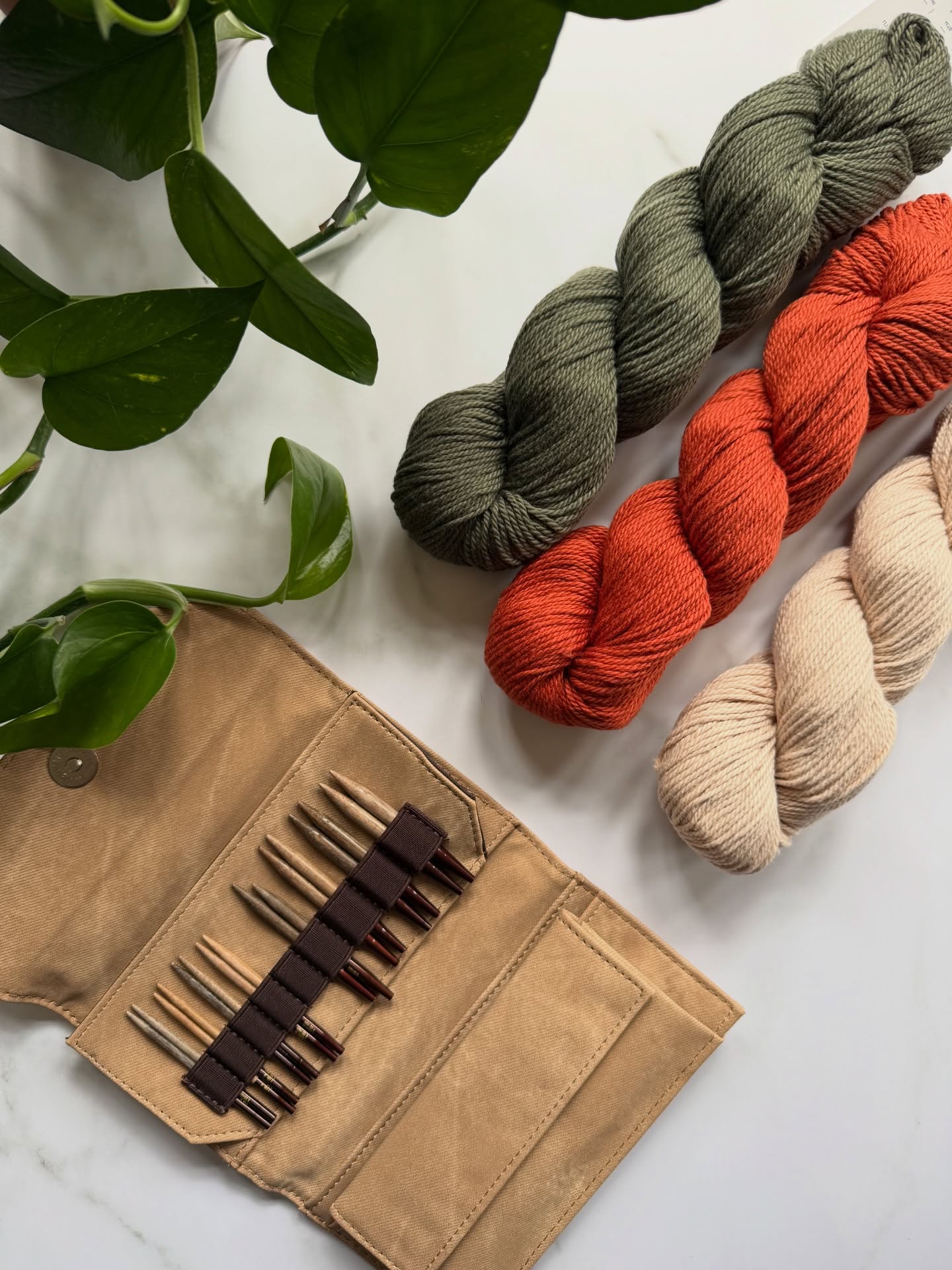 Spring is in the air and so are new yarns and colors. 🌱🧶
This year I’m designing a collection crafted from 100% natural fibers.
Starting with an all seasons scarf knit with a soft and breathable organic cotton yarn 🧶
Follow along as this collection is thoughtful designed and hand crafted for you.
#knitterofinstagram #neckscarf #springcollections