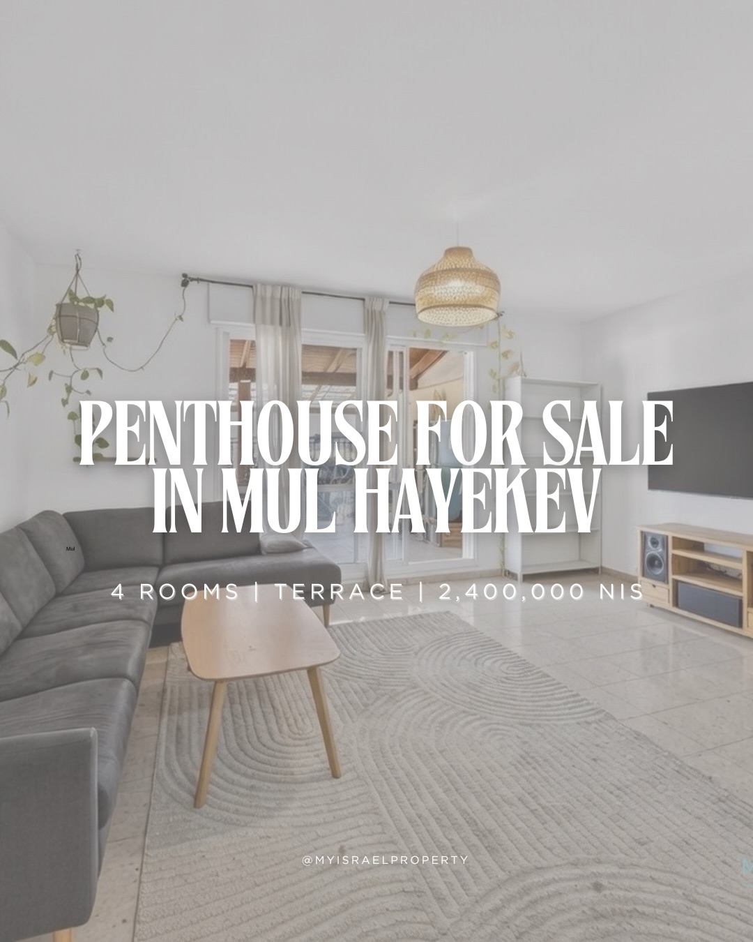 Wake up to true treehouse vibes 🌿
Asking Price: 2,400,000 ₪
Located on the 3rd and top floor of a 3-story boutique building (no elevator), this 4-room apartment offers 98.4 sqm of interior space and an incredible 68.5 sqm terrace overlooking the mountains.
The layout includes 3 spacious bedrooms (including a Mamad), 2 bathrooms, and a bright open-plan living and dining area that flows right out to the terrace.
Private parking
Ground floor storage room
Playground next door
This is a rare opportunity to renovate and truly make it your own in one of Zichron Yaakov’s most desirable neighborhoods.
For more details or to schedule a showing, send us a DM 📩
ציפי הרמן
רישיון תיווך #324515