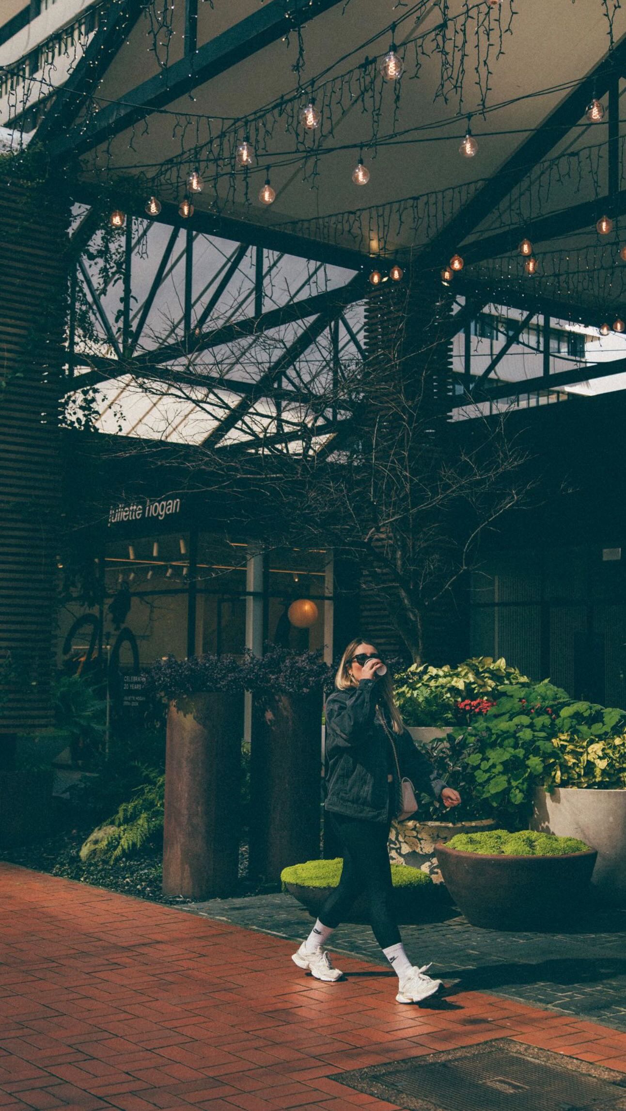 Life hack for saving time & staying healthy?
👉🏽 Meal prep twice per week.
Not fancy.
Not extreme.
Just organised.
This week’s reset looked like:
• Healthy crumbed chicken for the kids lunchbox protein
• A gut-nourishing salad with lentils, beetroot, red cabbage, carrot, pumpkin seeds
• A big batch of quinoa for nourish bowls (because I’m in my nourish bowl era this week 😌)
• Banana, chocolate & berry muffins for our family sweet treat - and my daughter on the tools learning to bake
• Roast vegetables prepped and ready to add to dinners
And here’s the thing…
Meal prep isn’t about being “perfect.”
It’s about making healthy the easy option.
When swimming lessons run late.
When dance finishes at 7:00pm.
When you’ve worked all day.
When the kids are feral and you’re exhausted.
Future-you is SO grateful that past-you chopped the veg and cooked the protein.
Meal prep:
✔️ Saves hours during the week
✔️ Reduces decision fatigue
✔️ Keeps blood sugar stable
✔️ Makes protein + fibre non-negotiable
✔️ Stops the 5pm “what’s for dinner” panic
And most importantly?
It keeps you consistent.
Healthy doesn’t happen because you’re motivated.
It happens because you set your week up properly.
Twice a week. That’s it.
Systemise your health and everything gets easier.
#beyondthebody #hormonehealth #womenshealth #nutrition #healthylifestyle