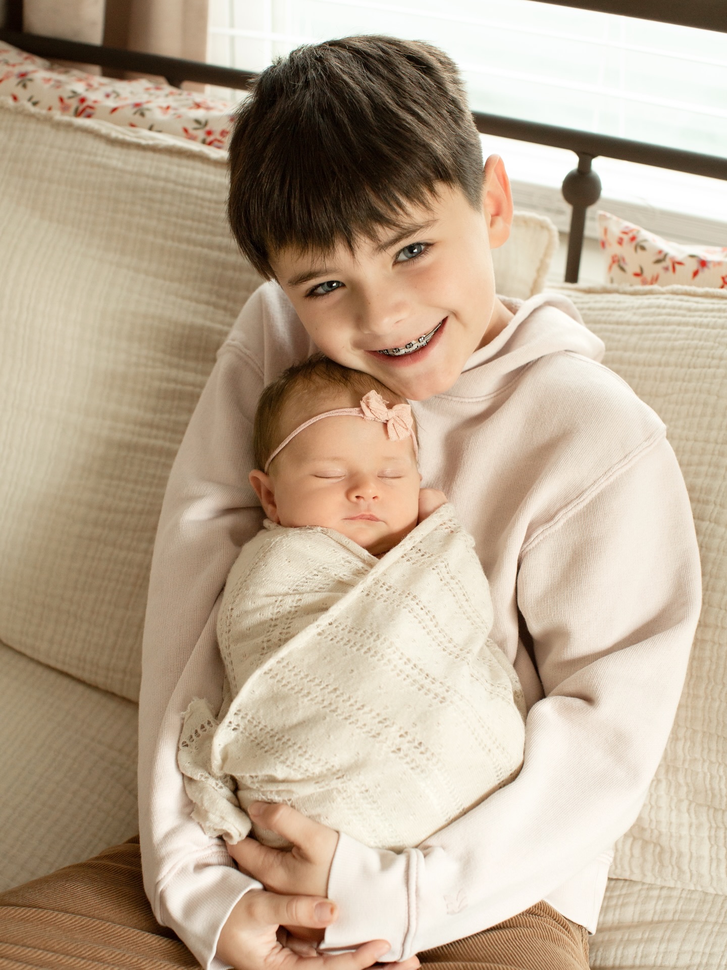 A brand new baby girl.
A proud big brother.
So happy for this sweet family that I have known for 10 years. 🤍