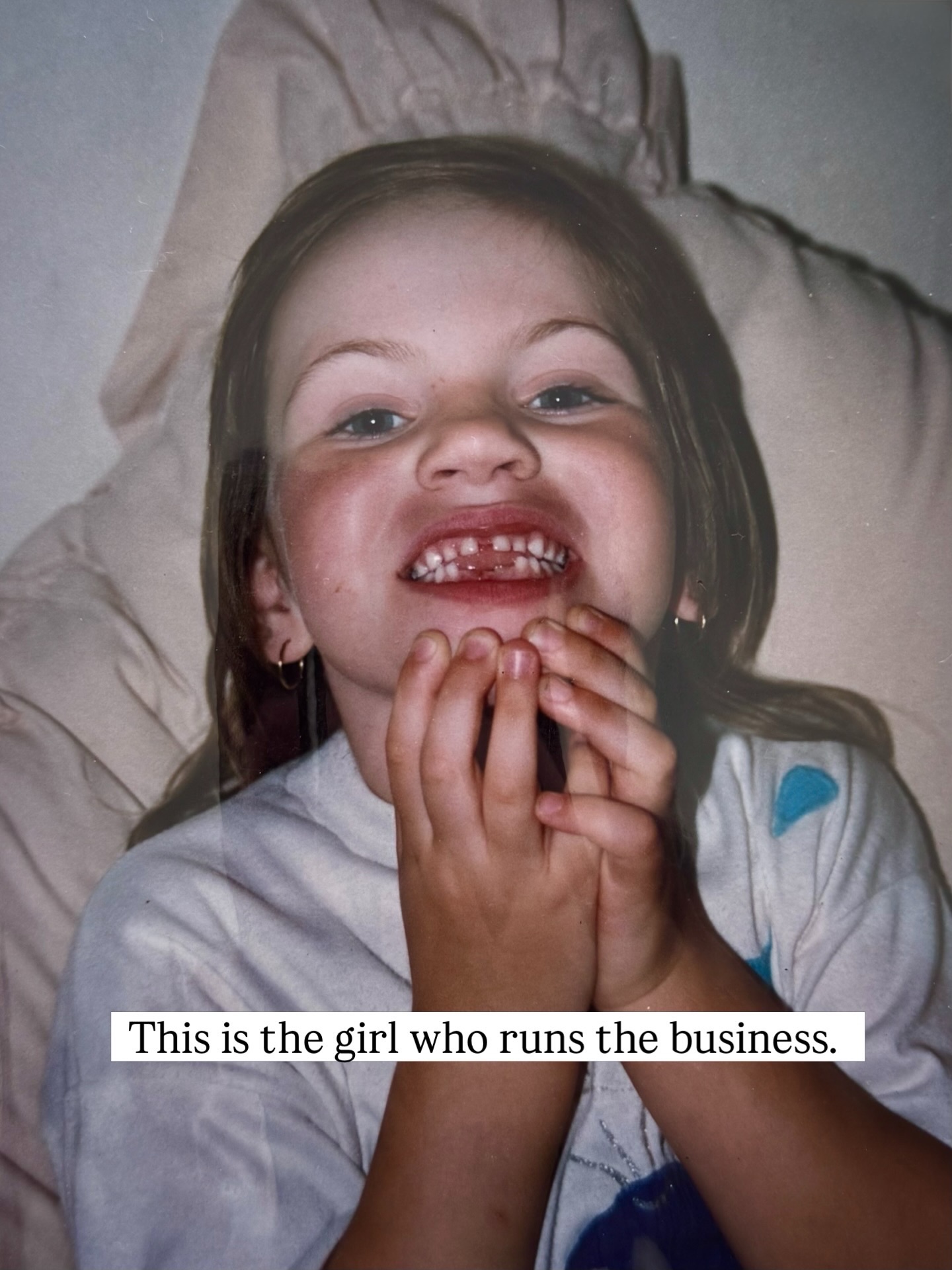 This trend hit me in the feels, especially as a new mum. Baby Jess would have never guessed she’d be here. It is a privilege to run my own business, one that has operated in different capacities for 14 years. Thank you to all my clients for choosing me 🫶🏻
#sydneymakeupartist #makeupartistsydney