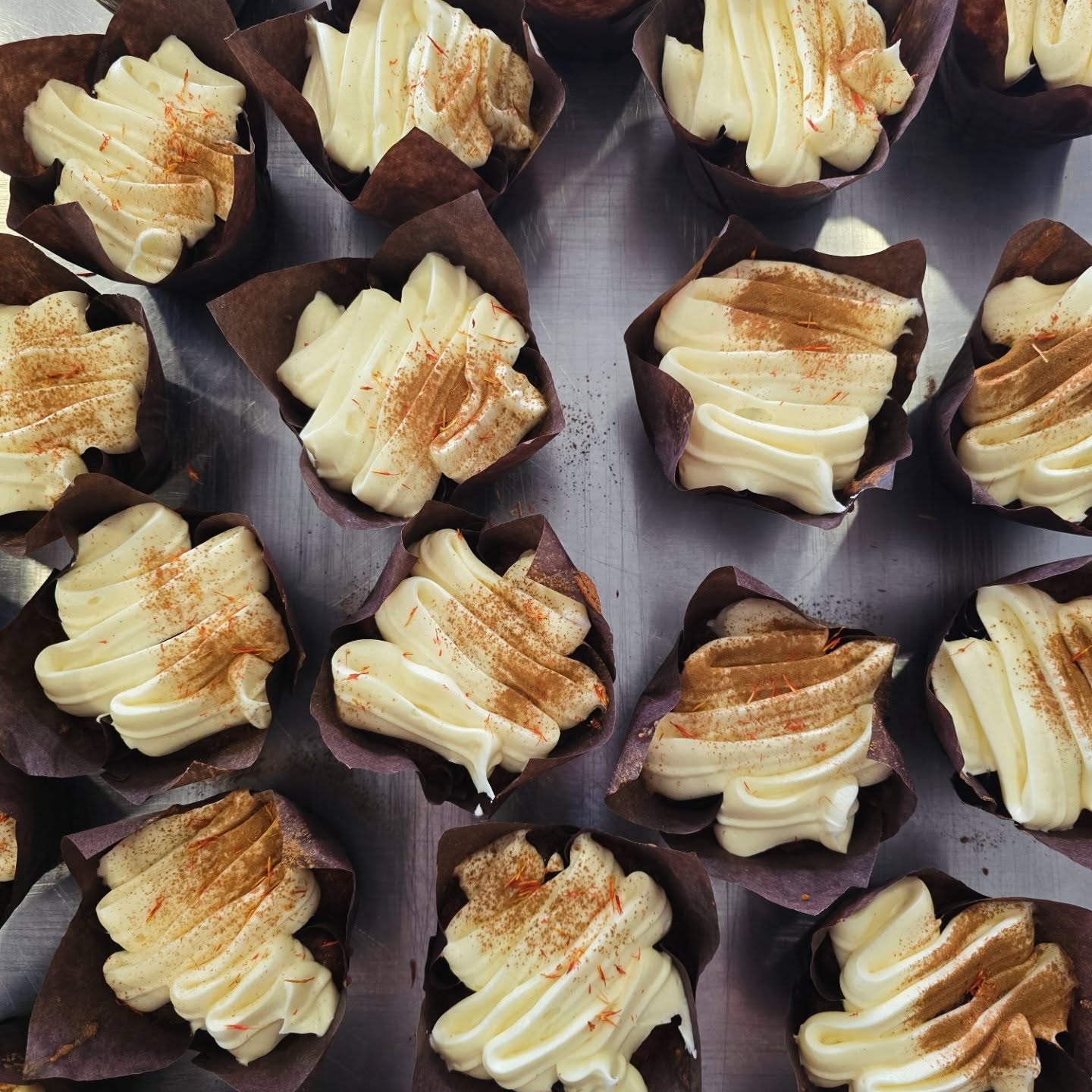 Cake Day 💛
#fromscratch #eatgoodcake #cakesforcoffeeshops #carrotcake #yorkshirefoodanddrink