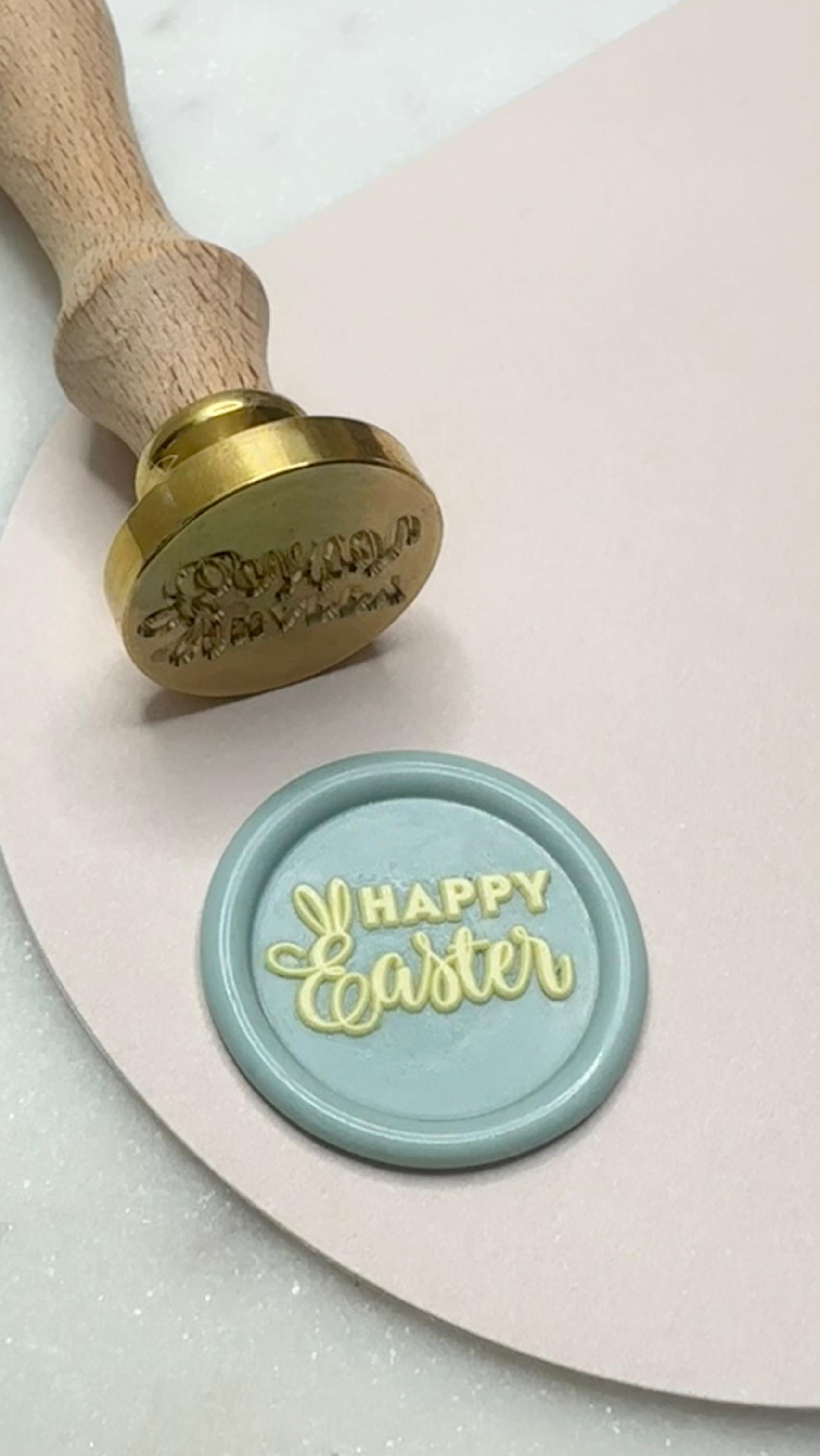 New wax seal alert‼️
If you are wanting to elevate the way you gift your Easter Eggs or design that table setting of your dreams, this is your sign to start thinking about incorporating a wax seal sticker!
The no mess, no fuss option, simply choose your design and colour and we’ll take care of the rest!
It’s the small details that make the biggest impact! Available now!
#WaxSeals #EasterIdeas #EasterBunny #HappyEasterWaxSeal