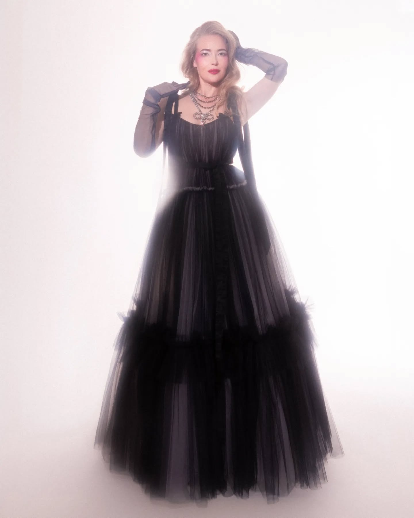 Look 10
Black and lilac tulle gown with pintucked top, black taffeta bow straps and belt.
Photography - @mattia_attorre
Model - @theblondepolekat
Makeup - @ellis_atlantis
Statement necklace - @catacomb.saints
Studio - @vsionarystudios
#fashion #couture #bespoke #couture #madeinuk #madetomeasure #bride #bridesmaids #bridal