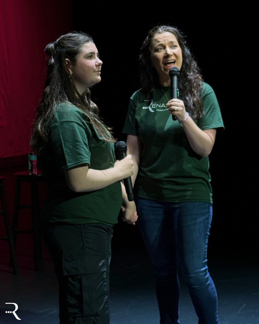 #tbt to last summer where we had the incredible opportunity to perform with Broadway icon, Laurel Harris! 🤩🎵
As we're ALL getting excited to launch into summer, grab a friend and get ready - you won't want to miss out on a summer of education, performance, and FUN! ☀️⛱️💃🏻
#sing #dance #perform #broadwaystartshere